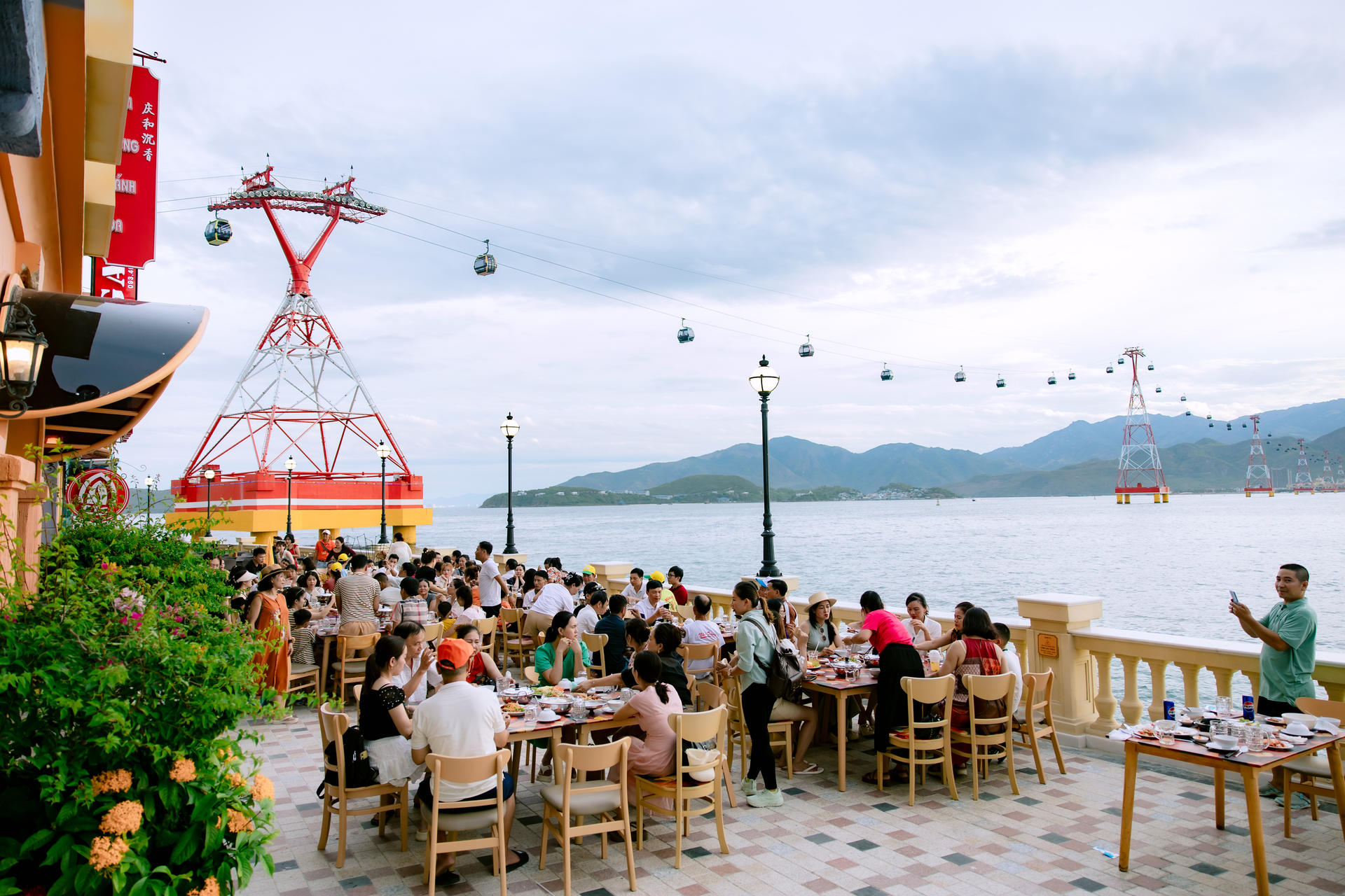 Private Check-out Tour: Nha Trang Tour, Dinner & Airport Drop-off - Thumbnail 13