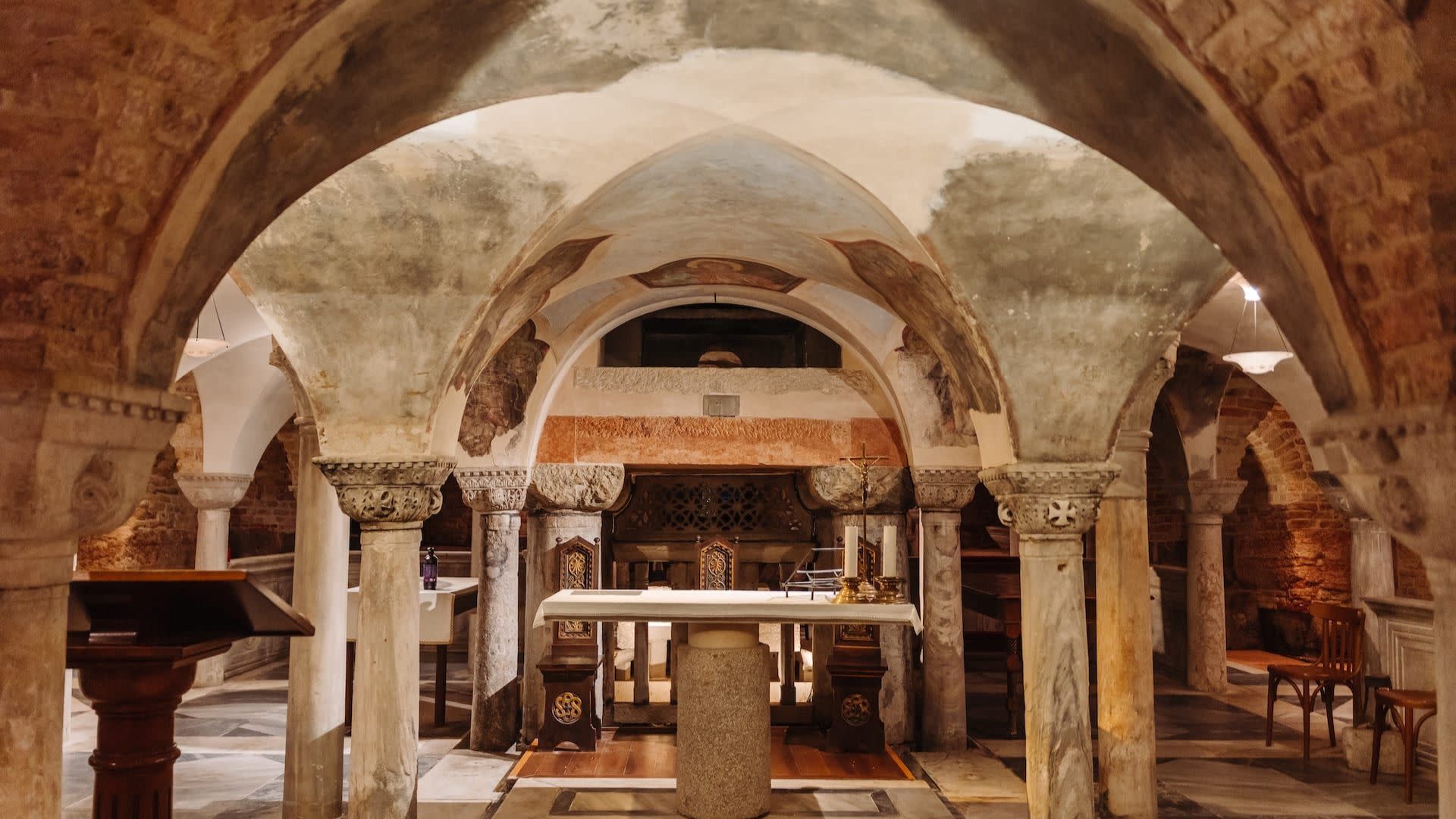 St. Mark's Basilica after hours tour in Venice - Thumbnail 6