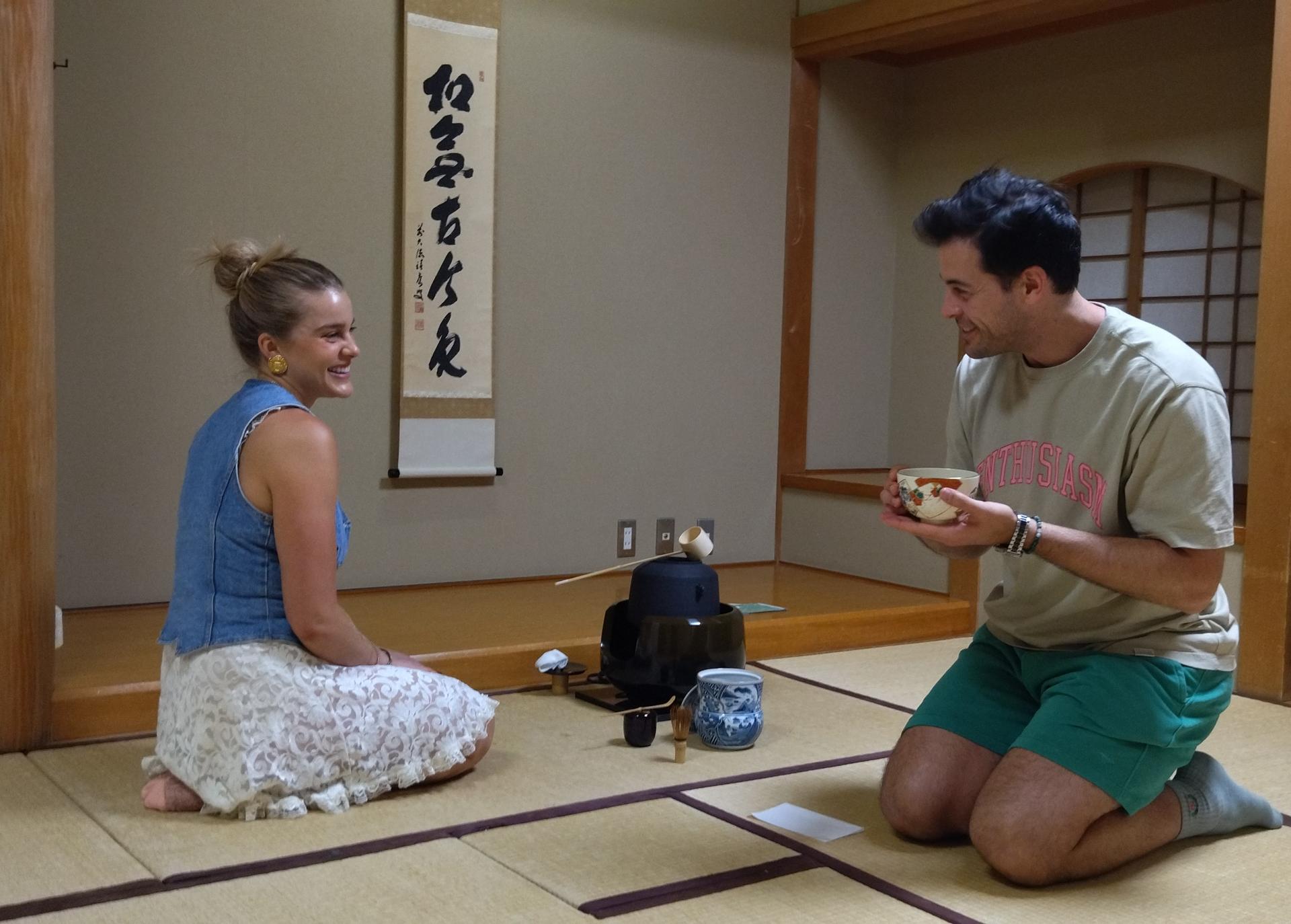 Authentic Tea Ceremony Experience in a Tea Room (Osaka) - Thumbnail 7