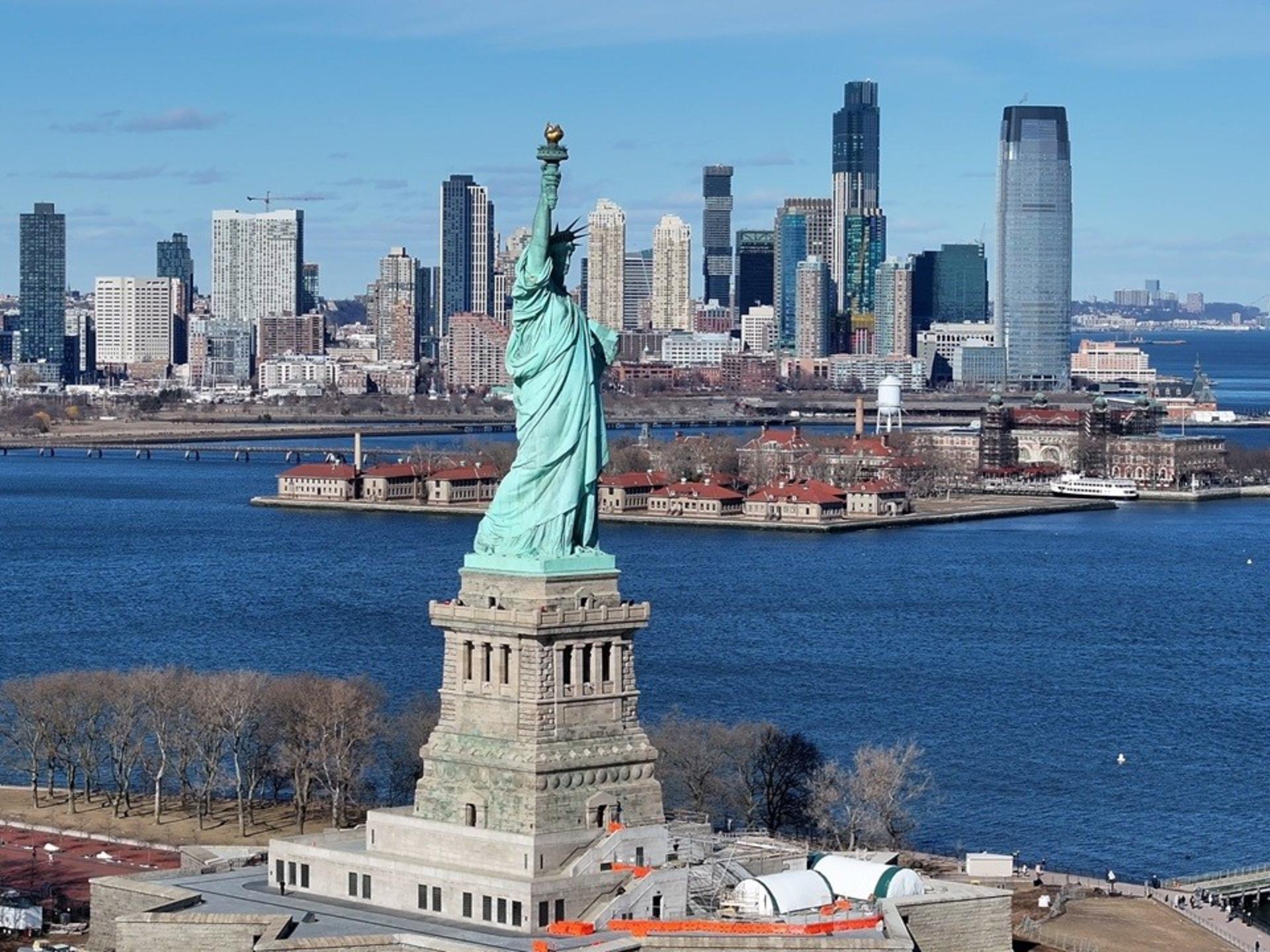 New York City movie locations private half-day trip - Thumbnail 2