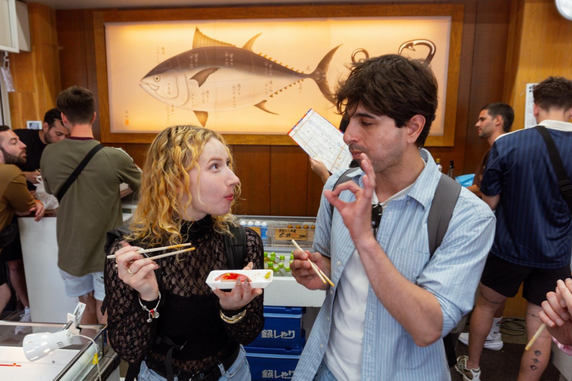 Tokyo: Tsukiji Fish Market Street Food Tour - Thumbnail 4