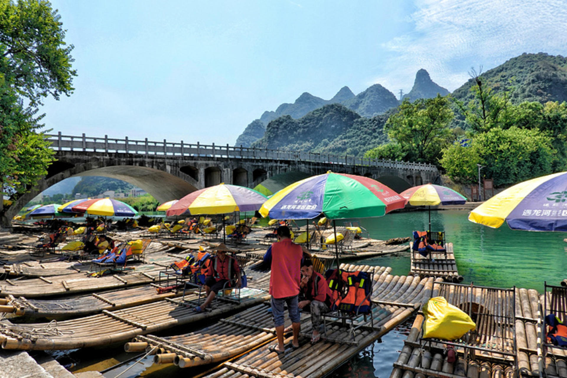 Yulong River Bamboo Rafting + Xingping Ancient Town Day Trip  - Thumbnail 5