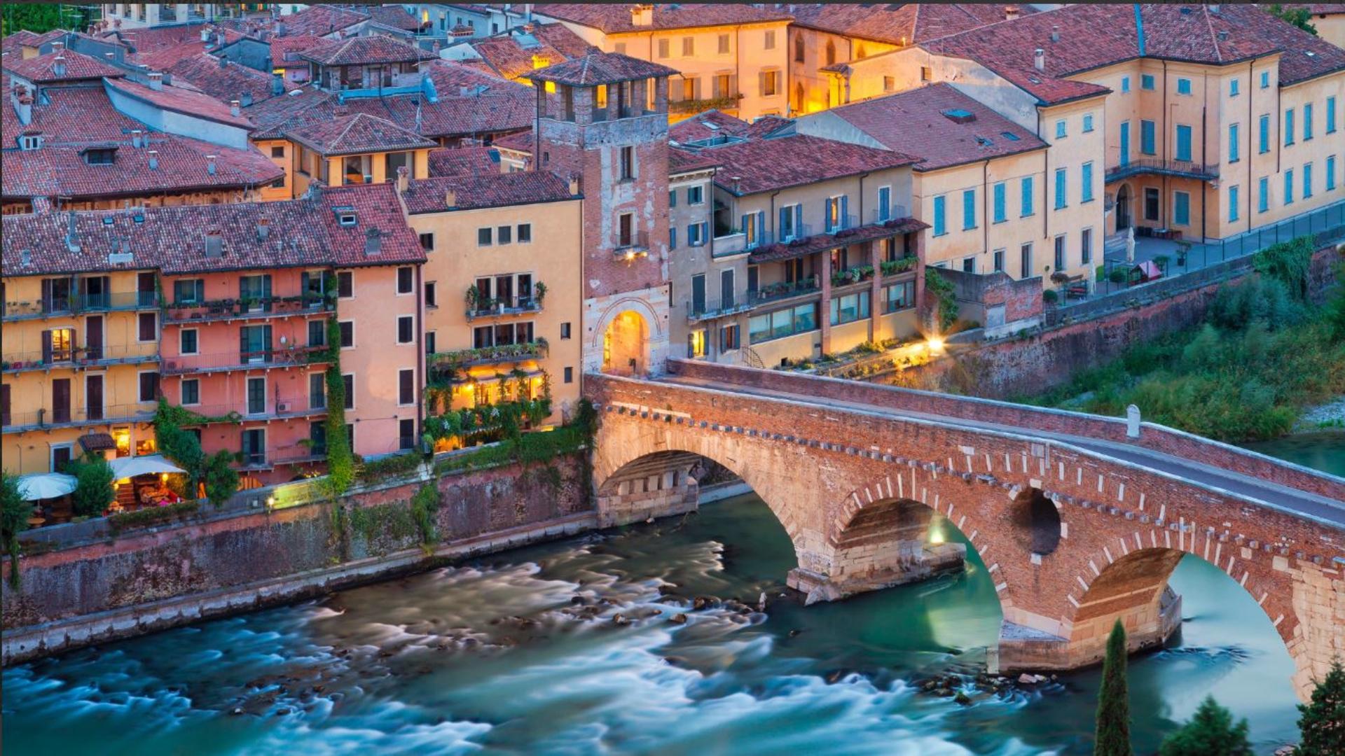 Verona and Sirmione Day Tour from Milan - Thumbnail 4