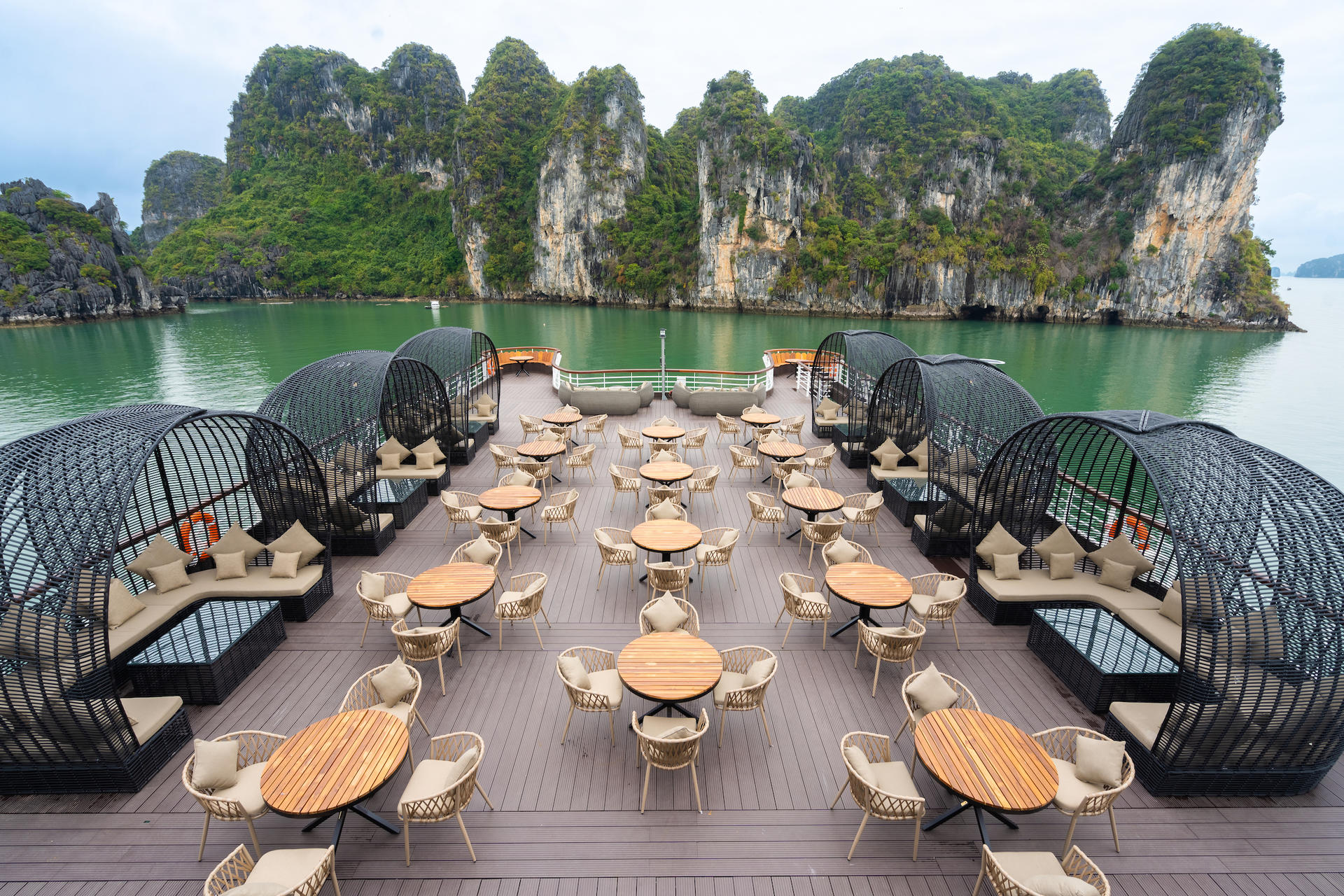 Ambassador Day Cruise: Ha Long Bay Tour with Sung Sot & Ti Top - Thumbnail 5