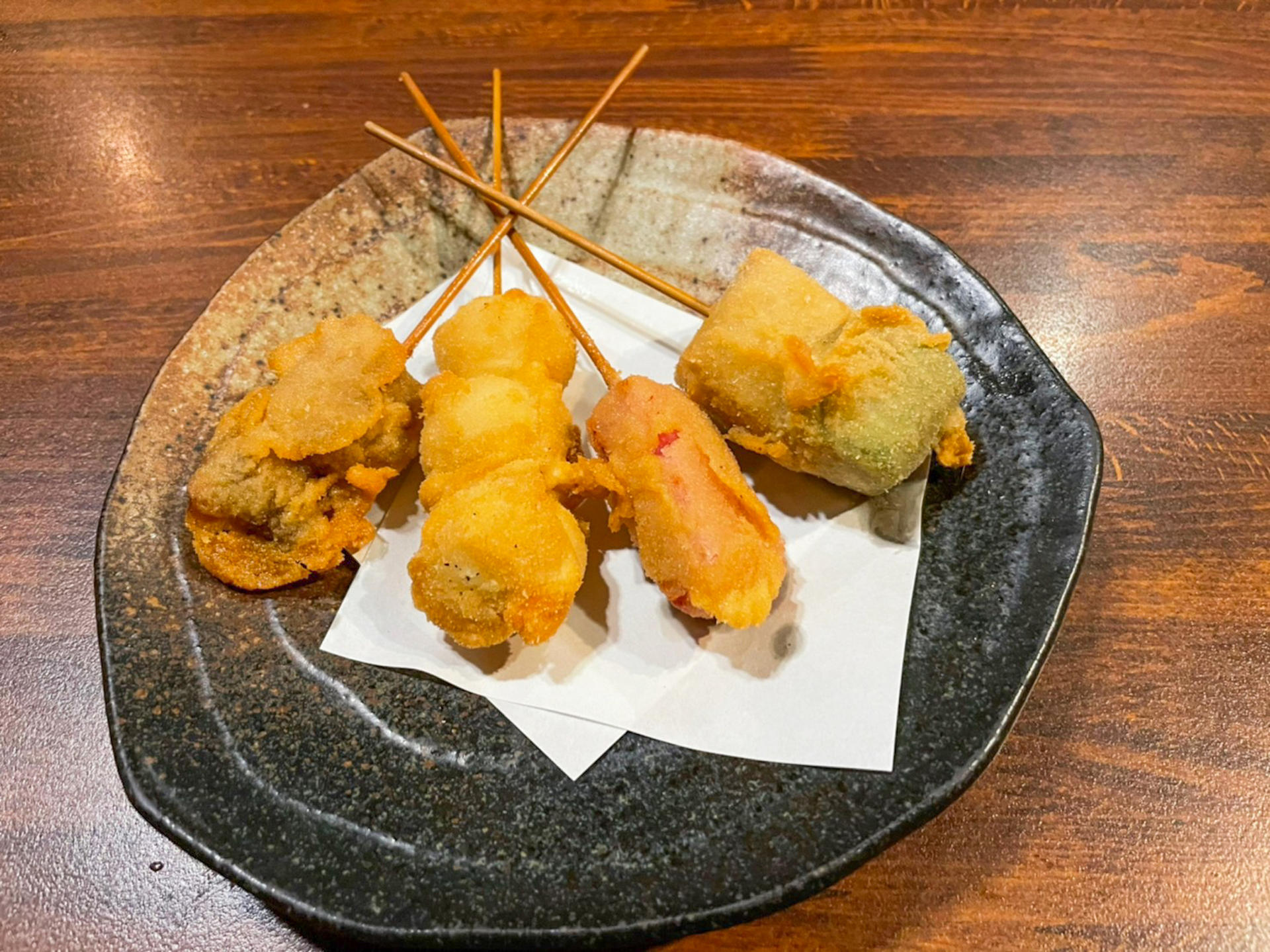 Kyoto Night Pub Crawl: Pontocho & Gion Hidden Alley Bars Tour - Thumbnail 14