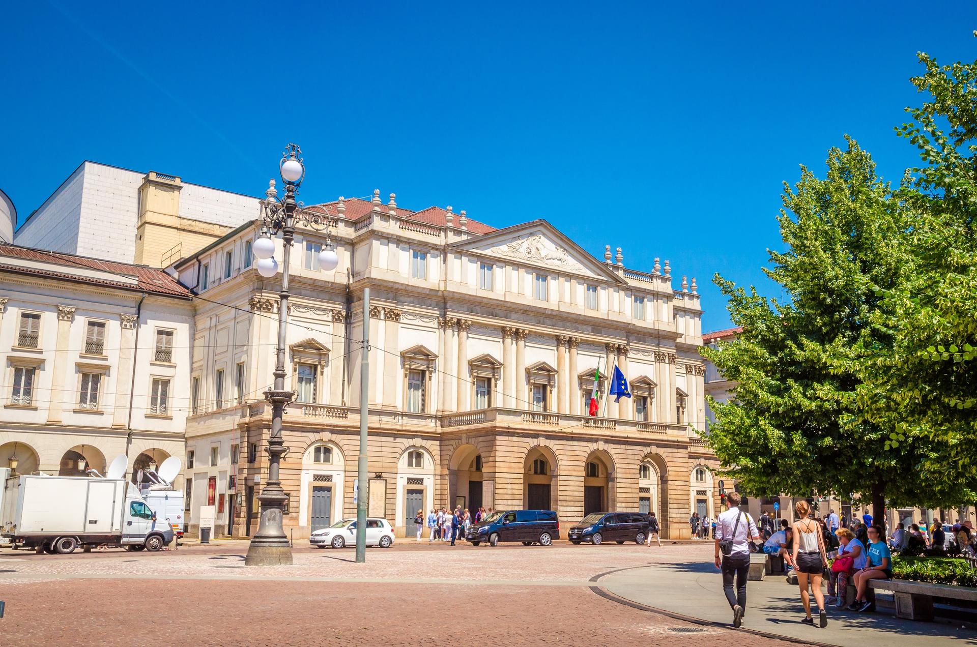 Skip-the-Line La Scala Theatre Museum Guided Tour in Milan - Thumbnail 4