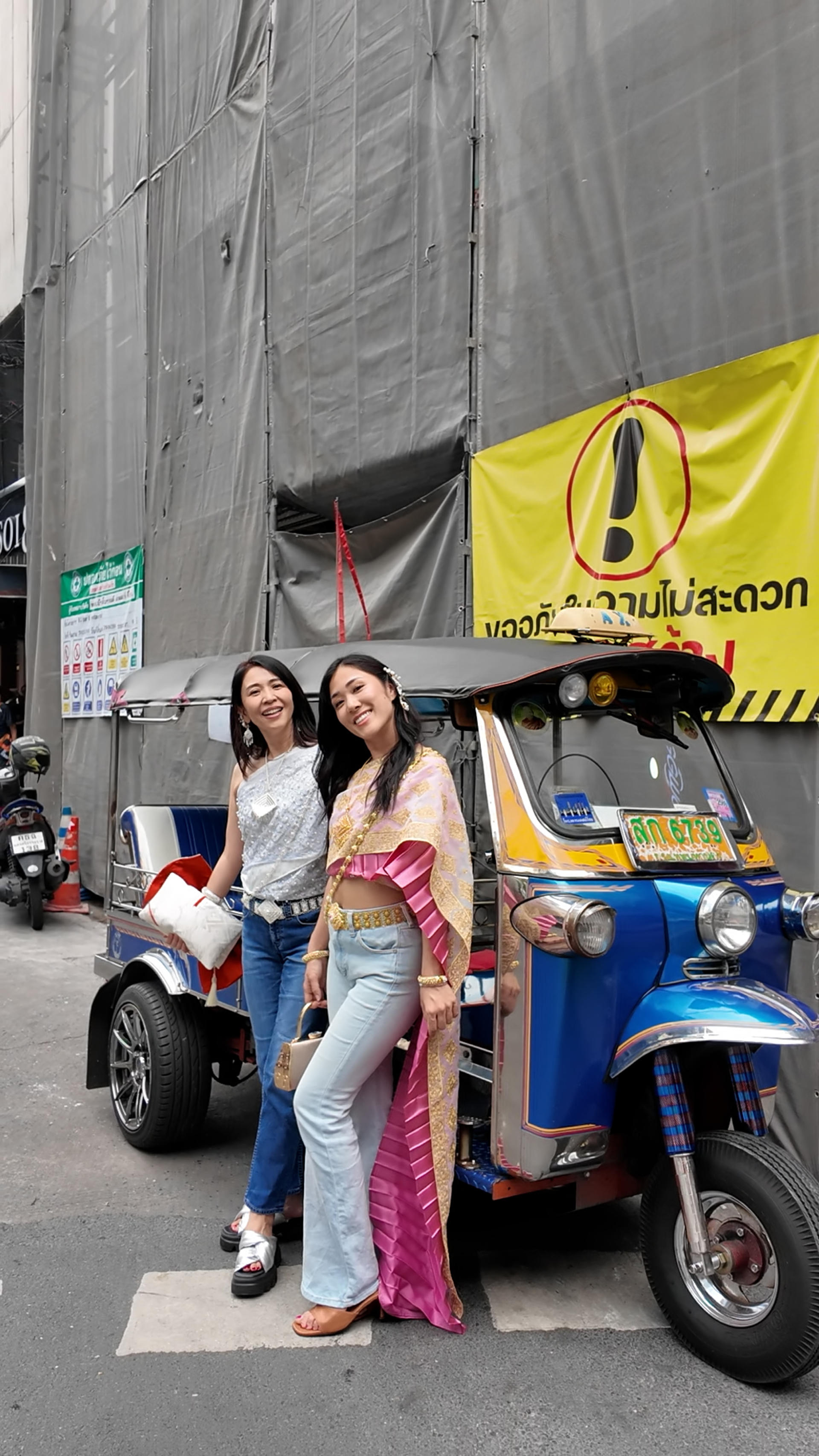 Thai Costume rental by Memory Bangkok at Asoke in Bangkok - Thumbnail 26