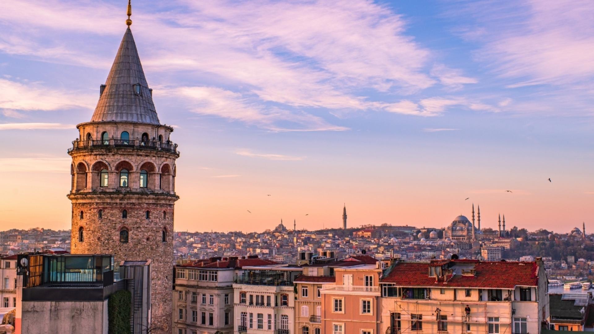 Galata Tower Ticket in Istanbul - Thumbnail 3
