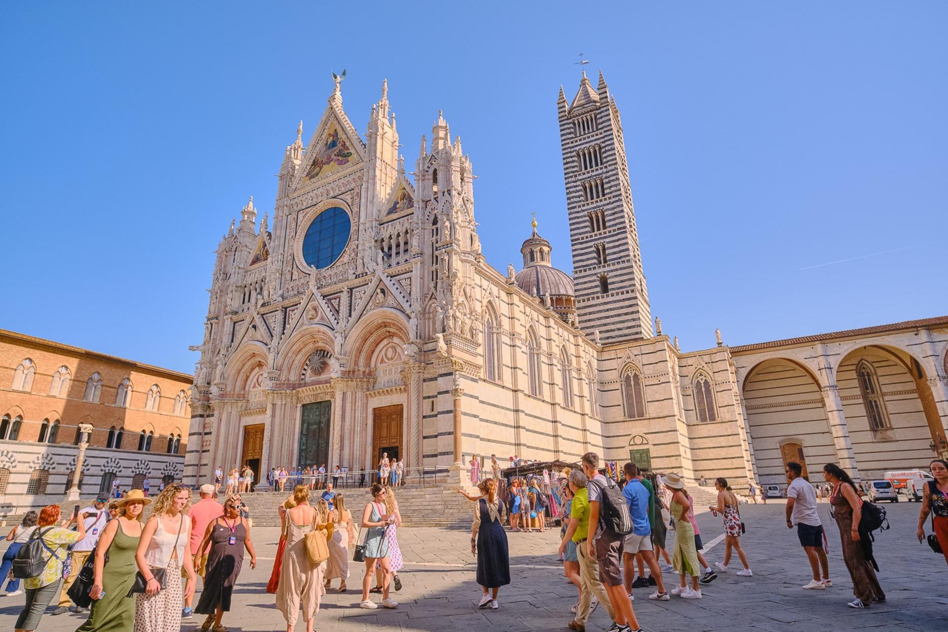 Pisa, Siena and San Gimignano Day Tour from Florence - Thumbnail 4
