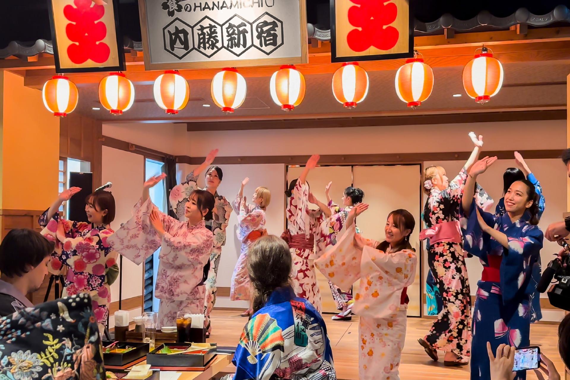 Bon Dance IZAKAYA in Shinjuku, Tokyo - Image 1