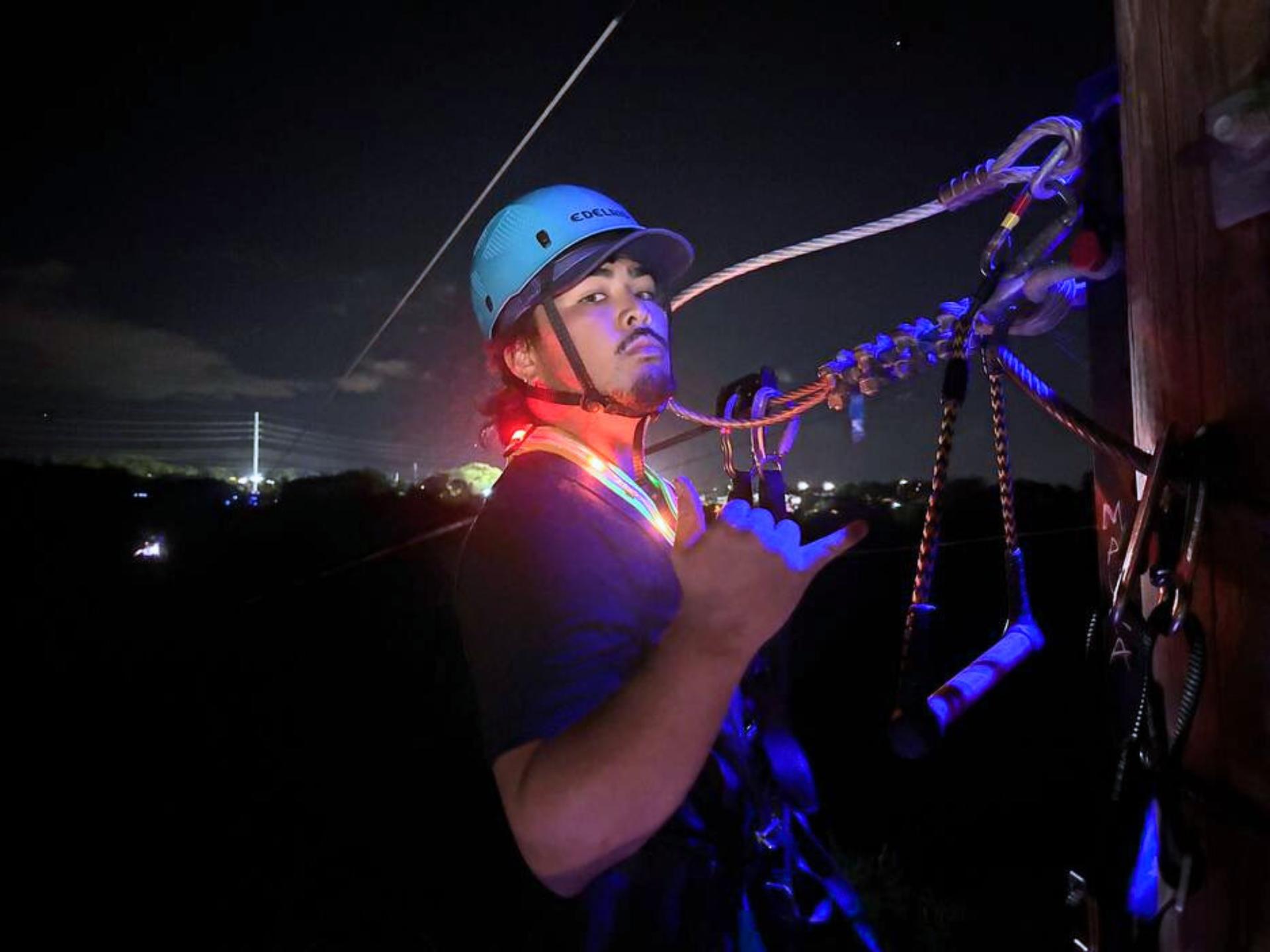 Night Zipline Adventure Experience with Campfire in Oahu - Thumbnail 15