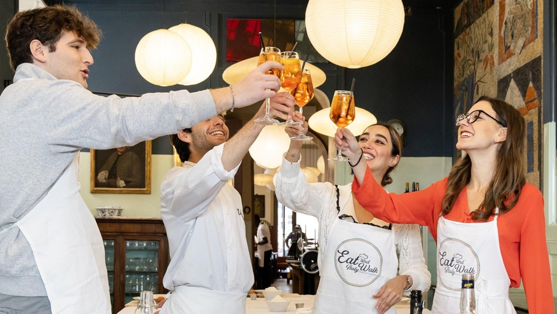 Spritz, Fettuccine & Maltagliati Cooking Class in Piazza Navona - Thumbnail 3