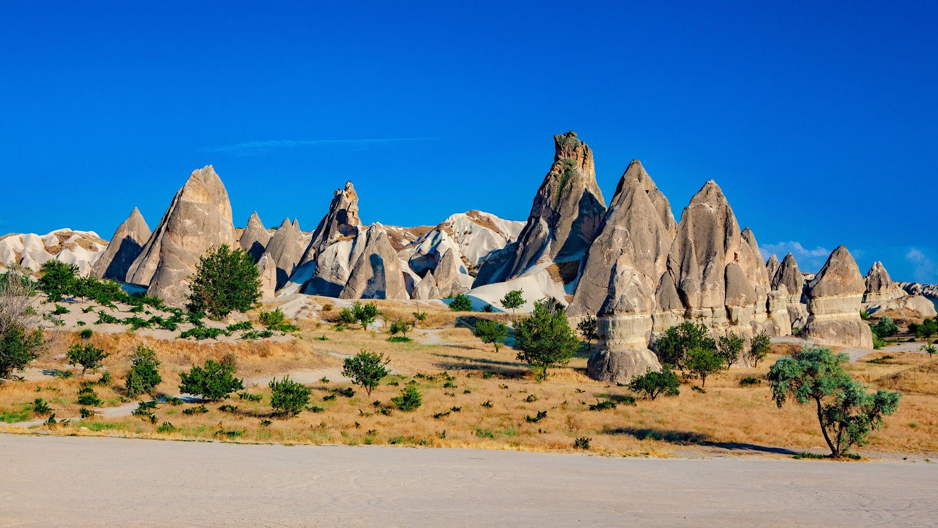 Green Tour with Trekking in Ihlara Valley Cappadocia - Thumbnail 4