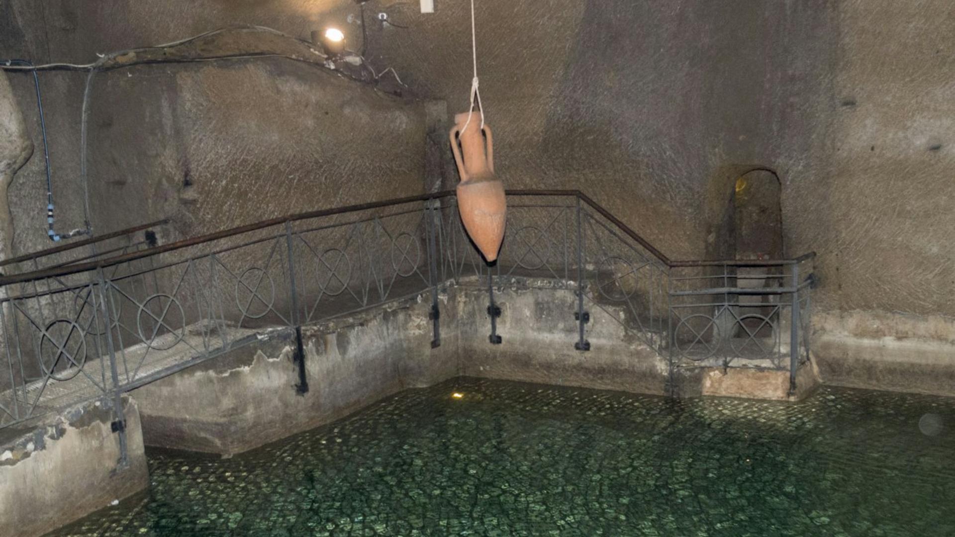 Naples Underground Tour