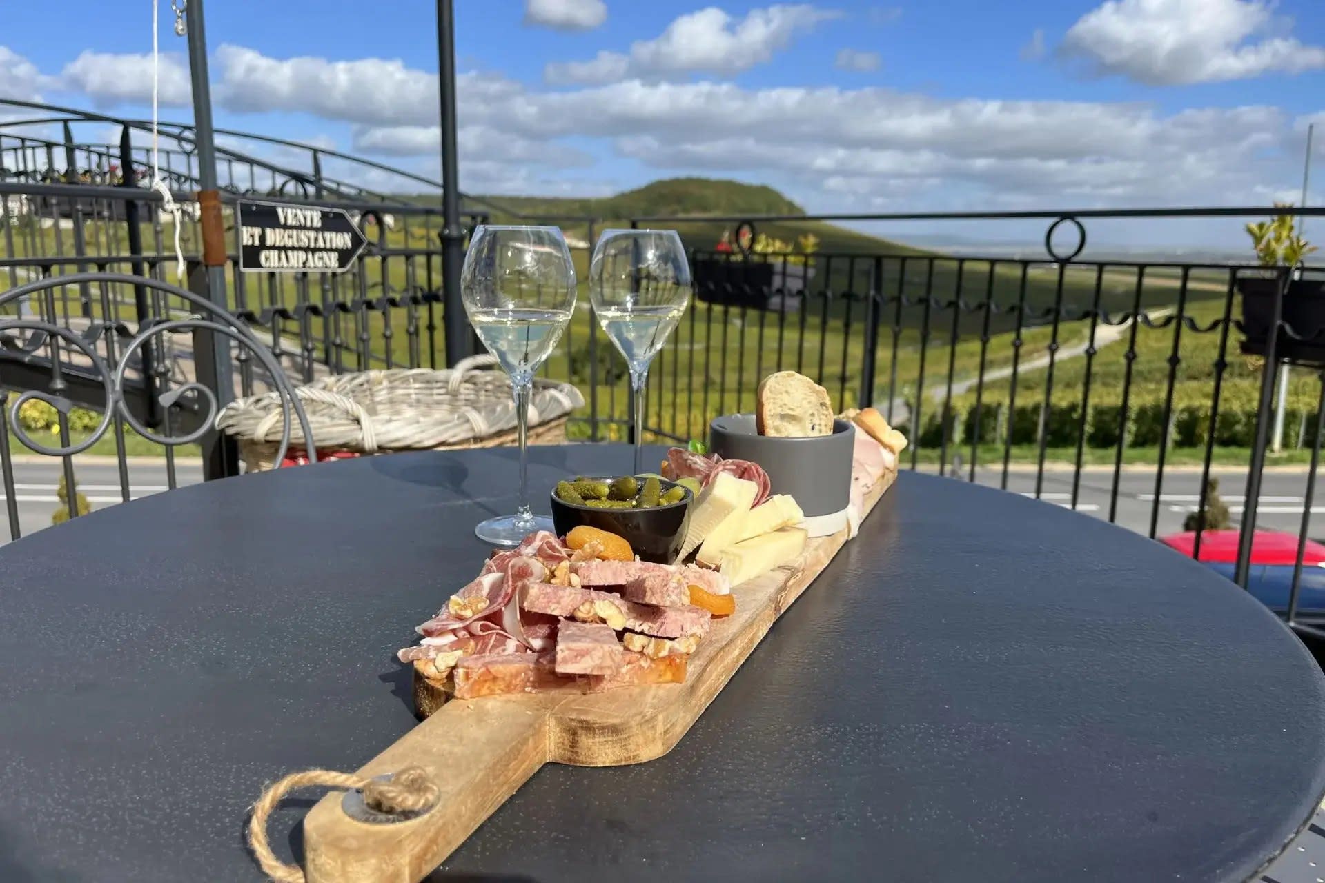 Authentic Champagne Tour: 3 Vineyards, 10 Tastings & Lunch - Thumbnail 21