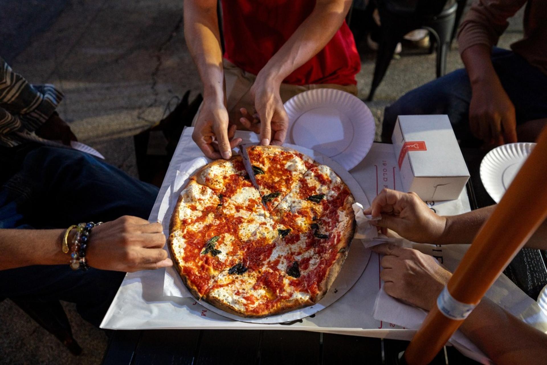 New York Brooklyn Bridge and DUMBO Food Tour - Thumbnail 10
