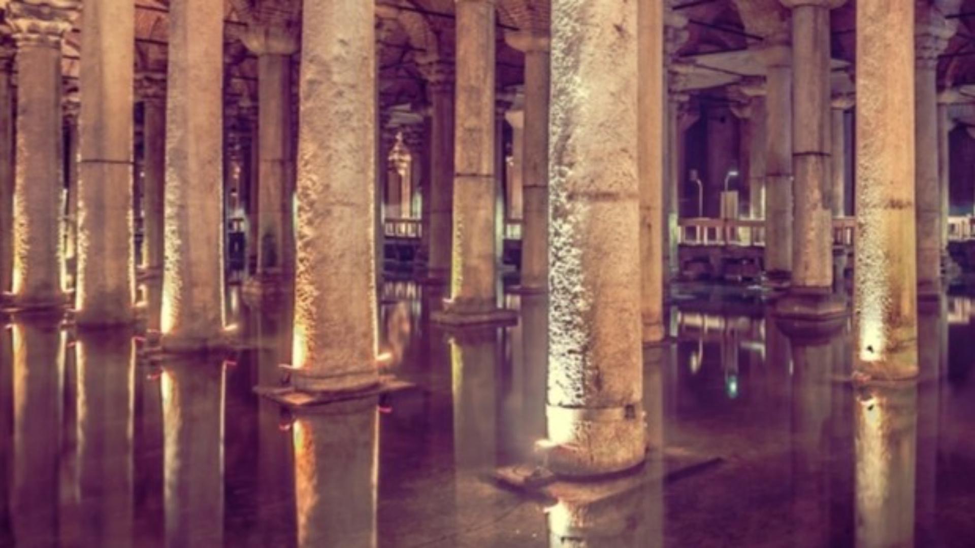 Basilica Cistern Skip-the-Line Ticket - Thumbnail 7