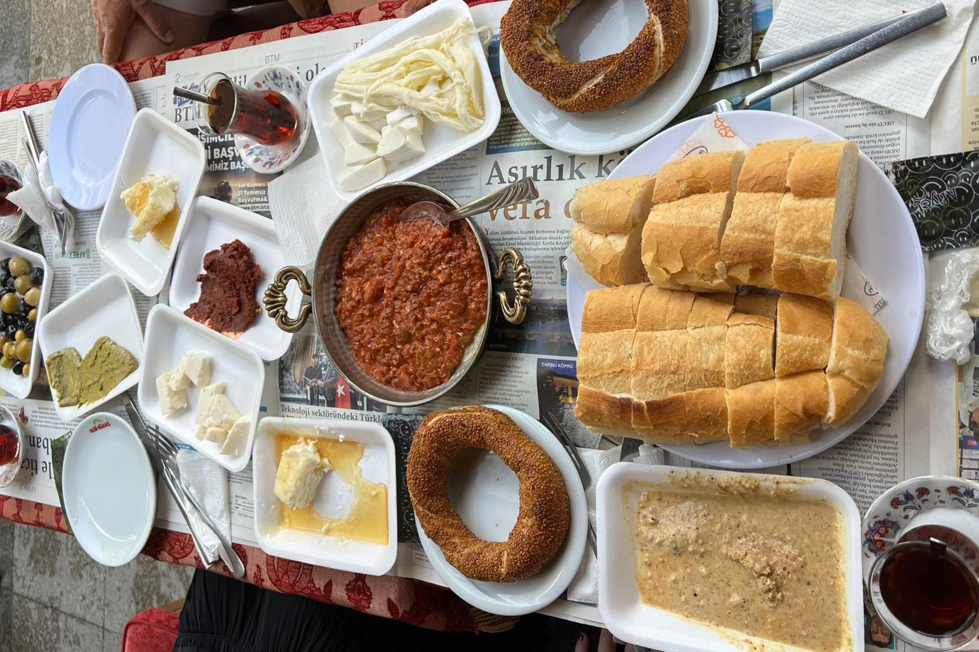 Istanbul Old Town Half-Day Gastronomic Tour - Thumbnail 5