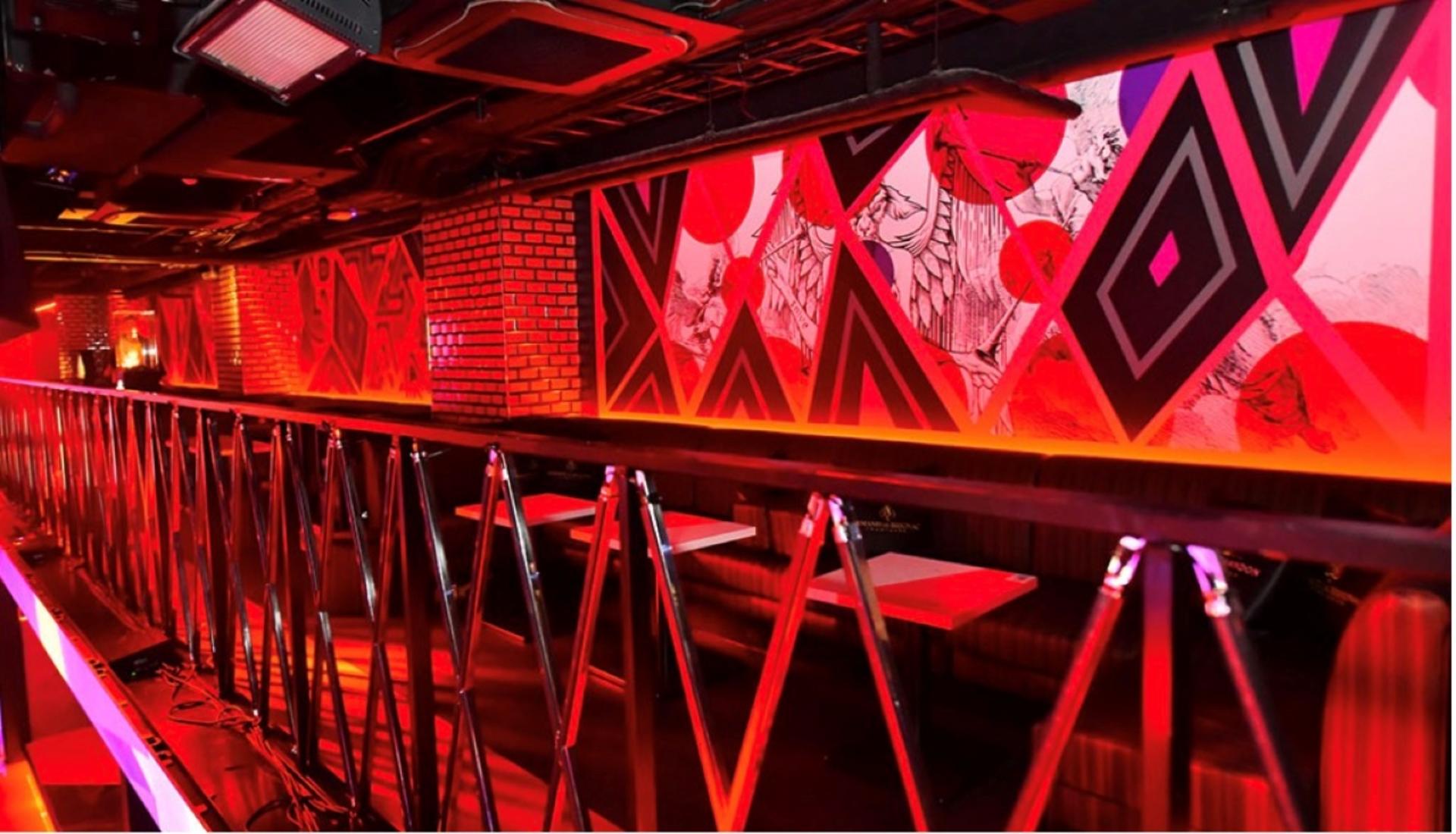 Osaka Shinsaibashi: CRAZY LAND by CHEVAL Nightclub Admission Ticket - Thumbnail 12