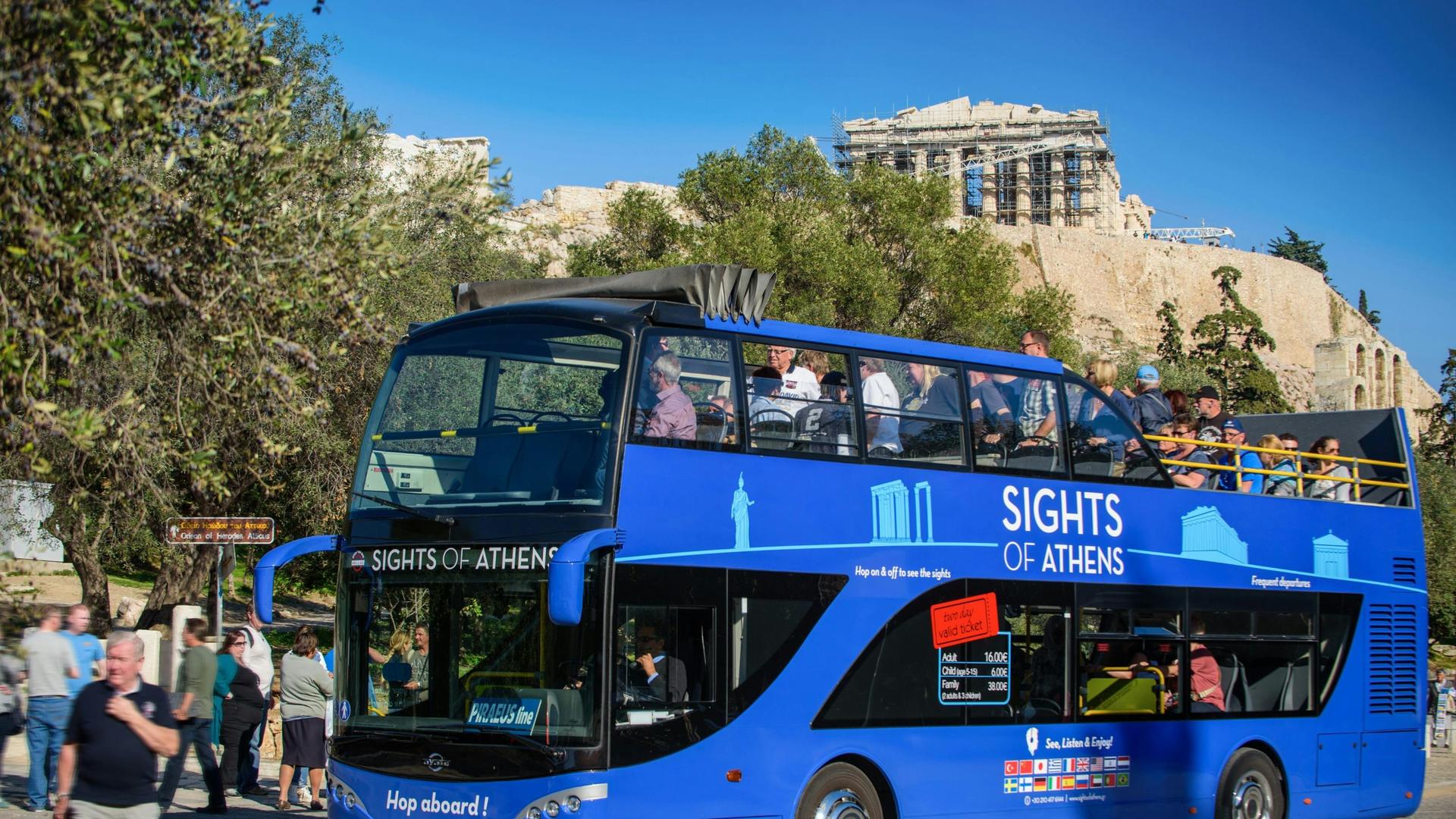 Athens hop-on hop-off bus by Sights of Athens - Thumbnail 6