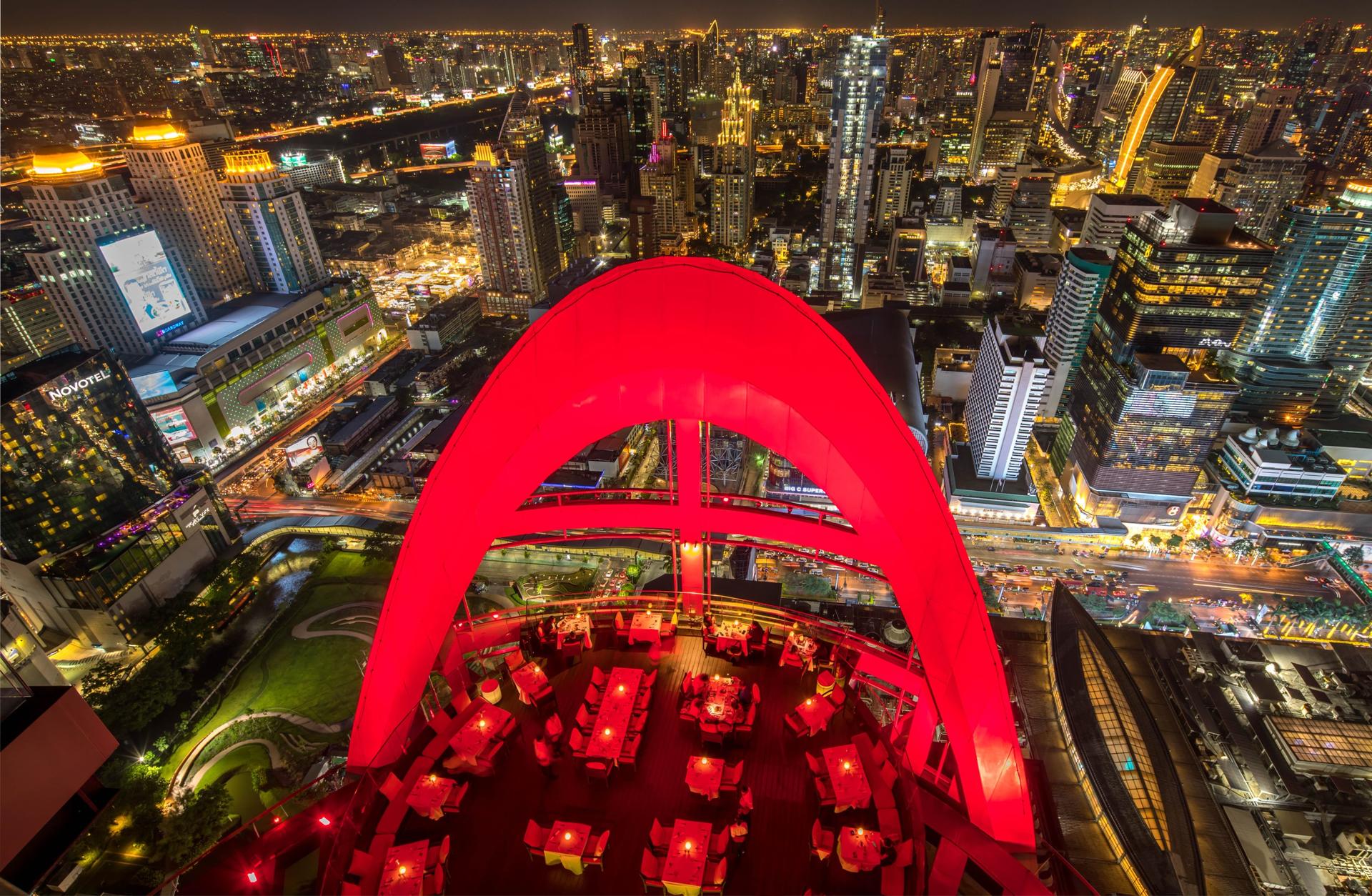 Red Sky Restaurant 55th Floor at Centara Grand - Thumbnail 18