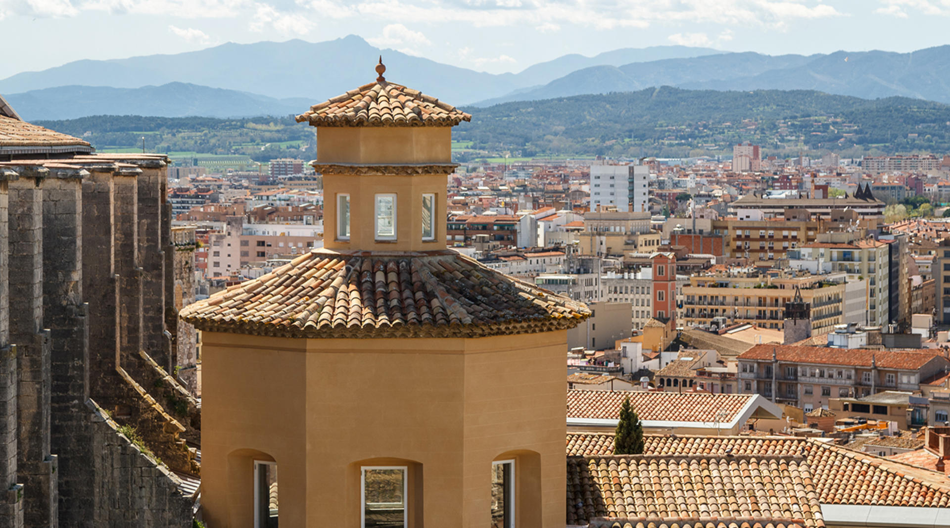 Girona Full Day Tour from Barcelona with Optional Cathedral Tickets - Thumbnail 2