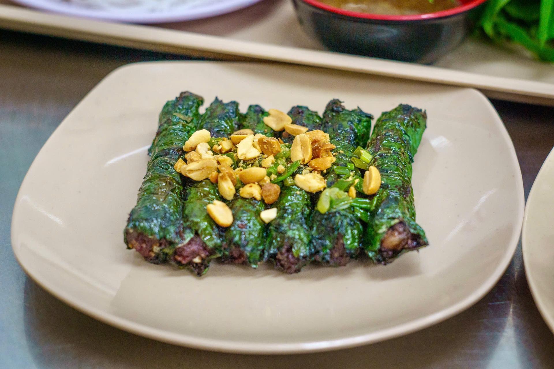 Ho Chi Minh City: Street Food Tour with 12 Tastings - Thumbnail 71