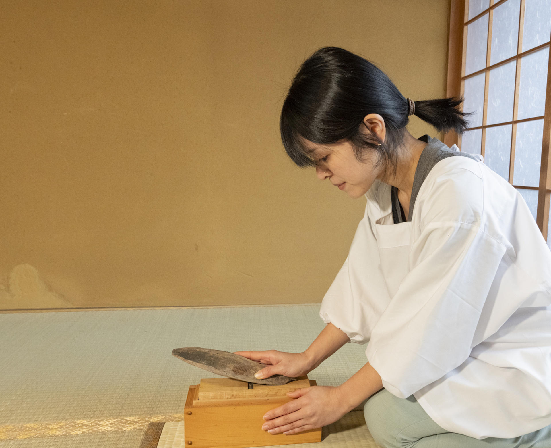 Kyoto Dashi & Umami Tasting Experience in Historic Kyoto Home - Thumbnail 3