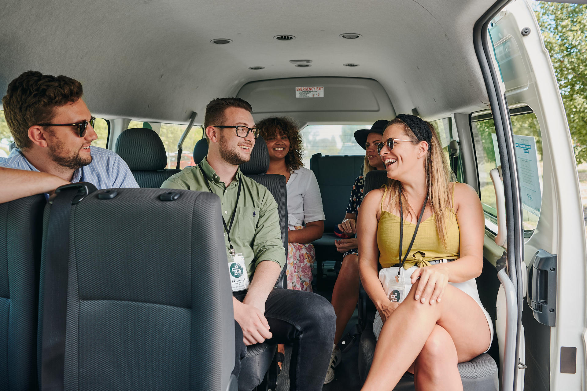 Yarra Valley Hop-On-Hop-Off Bus - Thumbnail 7
