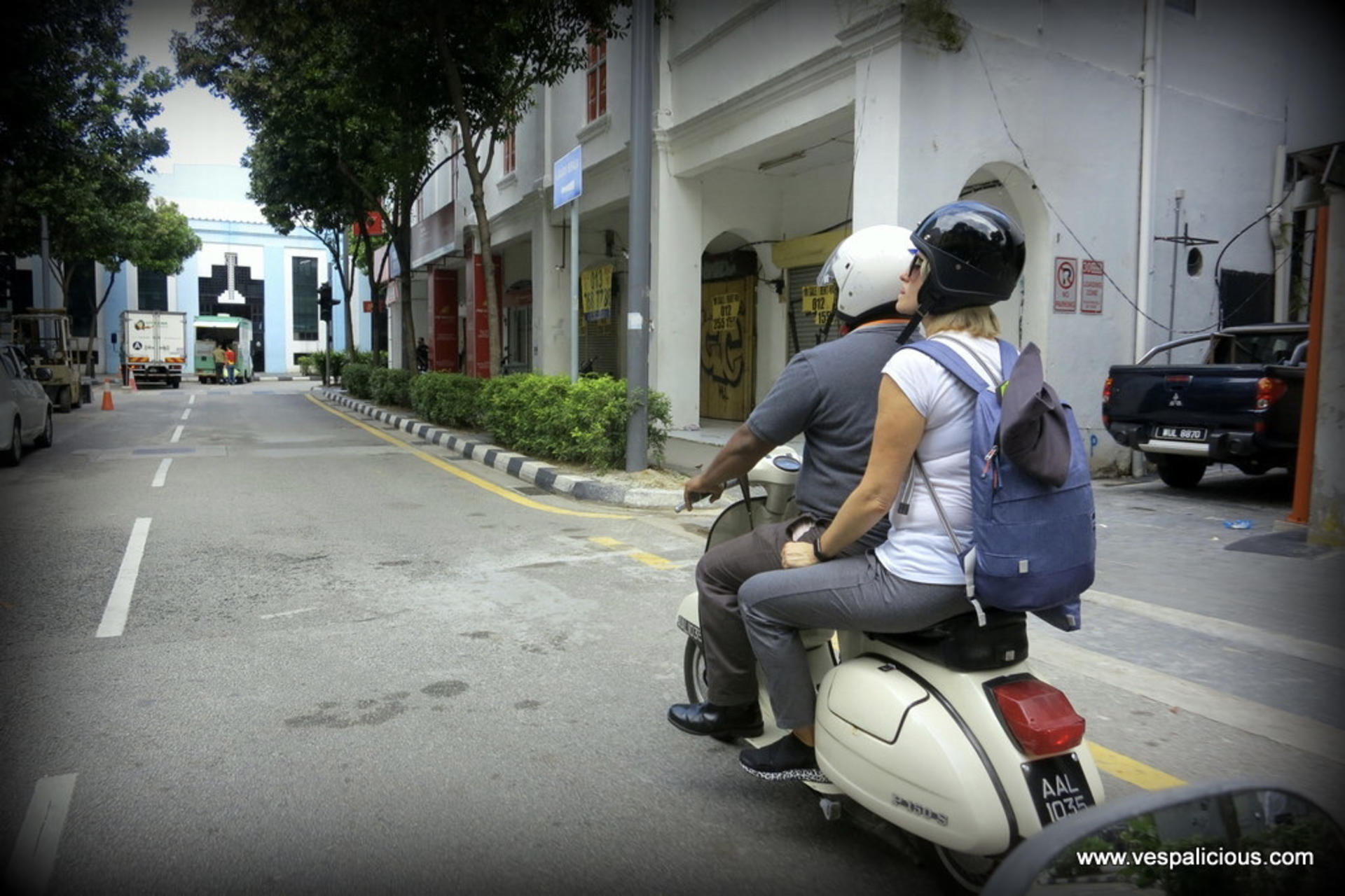 Kuala Lumpur Inside 'Scoot' by Vespalicious - Thumbnail 5