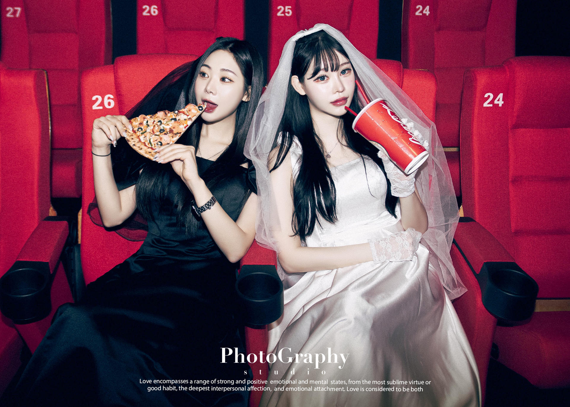Hongdae Cinema Concept Selfstudio Experience in Seoul : Free Costume - Thumbnail 9