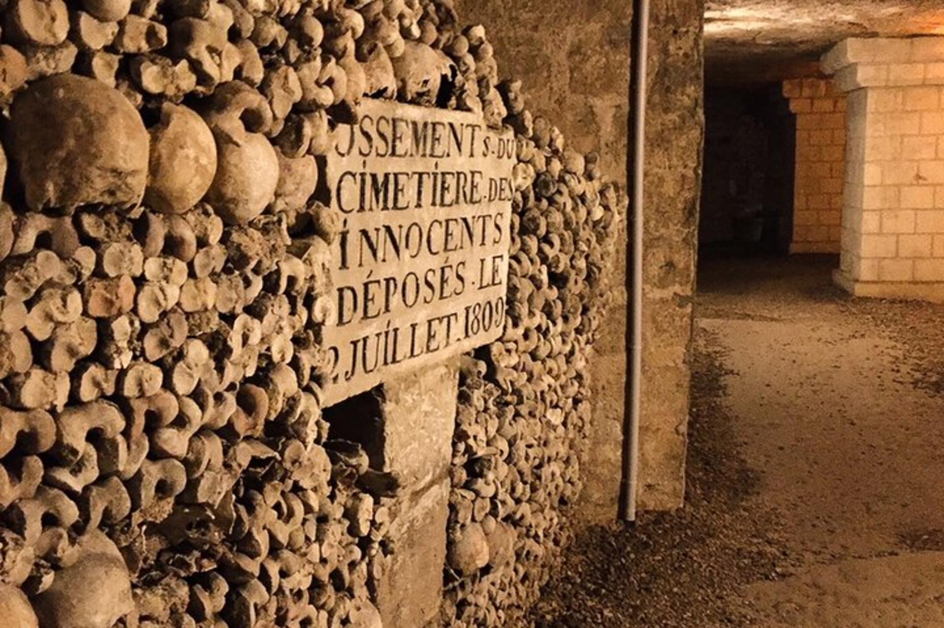 Paris Catacombs Tour: Semi-private VIP with Restricted Access - Thumbnail 5