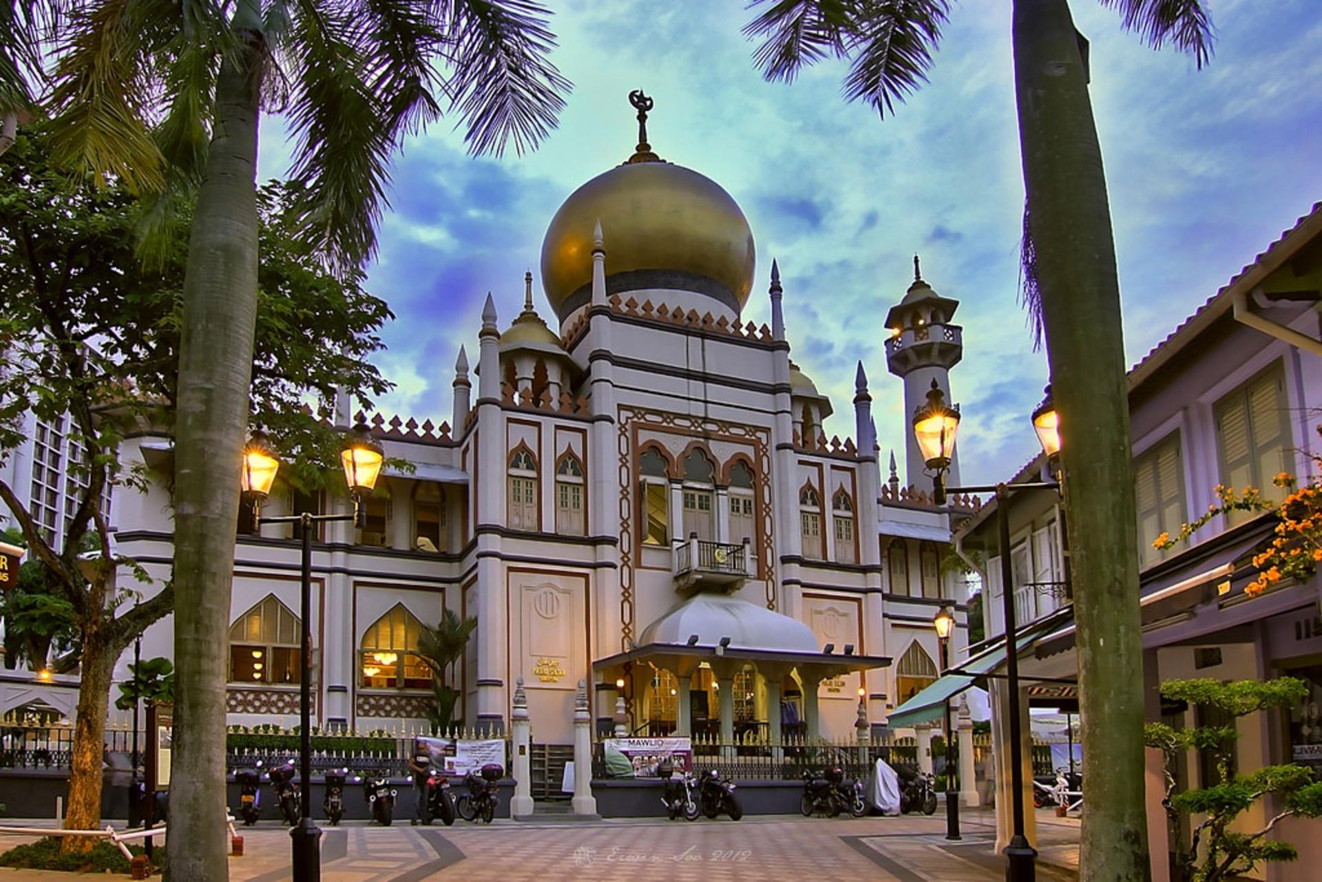 Johor Bahru Car Rental with Driver to Singapore, Kuala Lumpur & More - Thumbnail 14