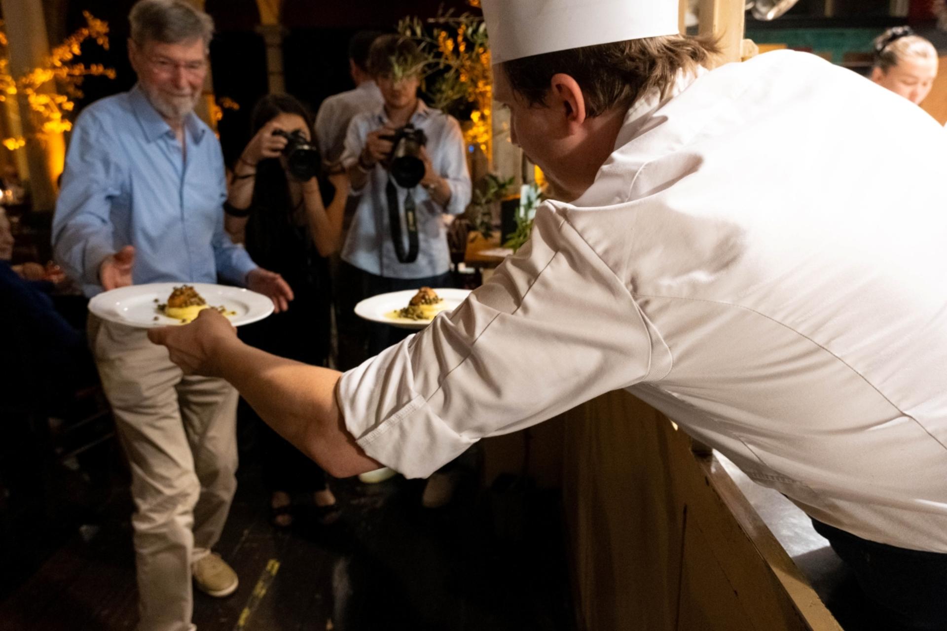 Dinner & show at the Teatro del Sale in Florence - Thumbnail 13