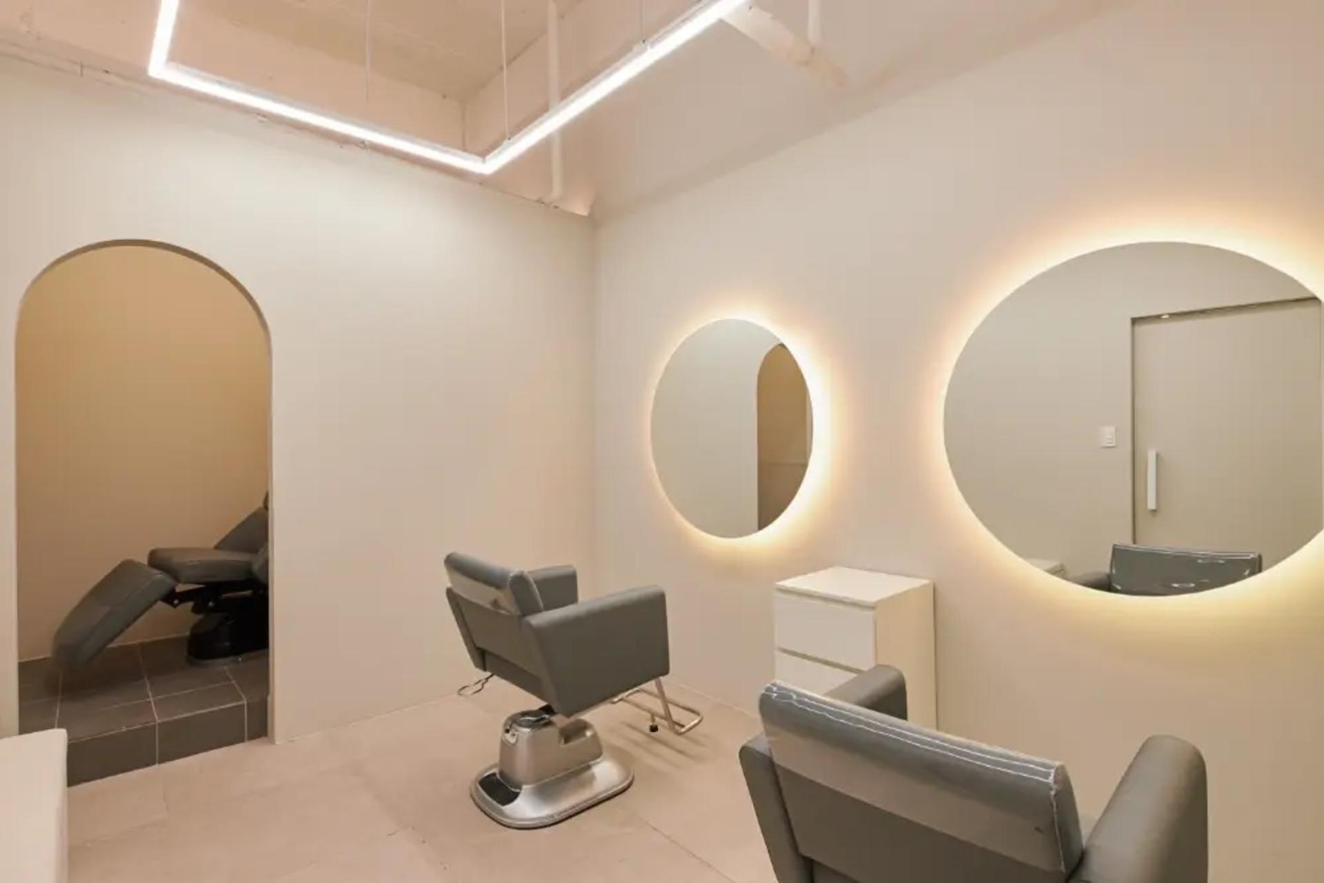 Seoul LAMAISON BEAUTY Private K-Pop Hair & Makeup - Thumbnail 4