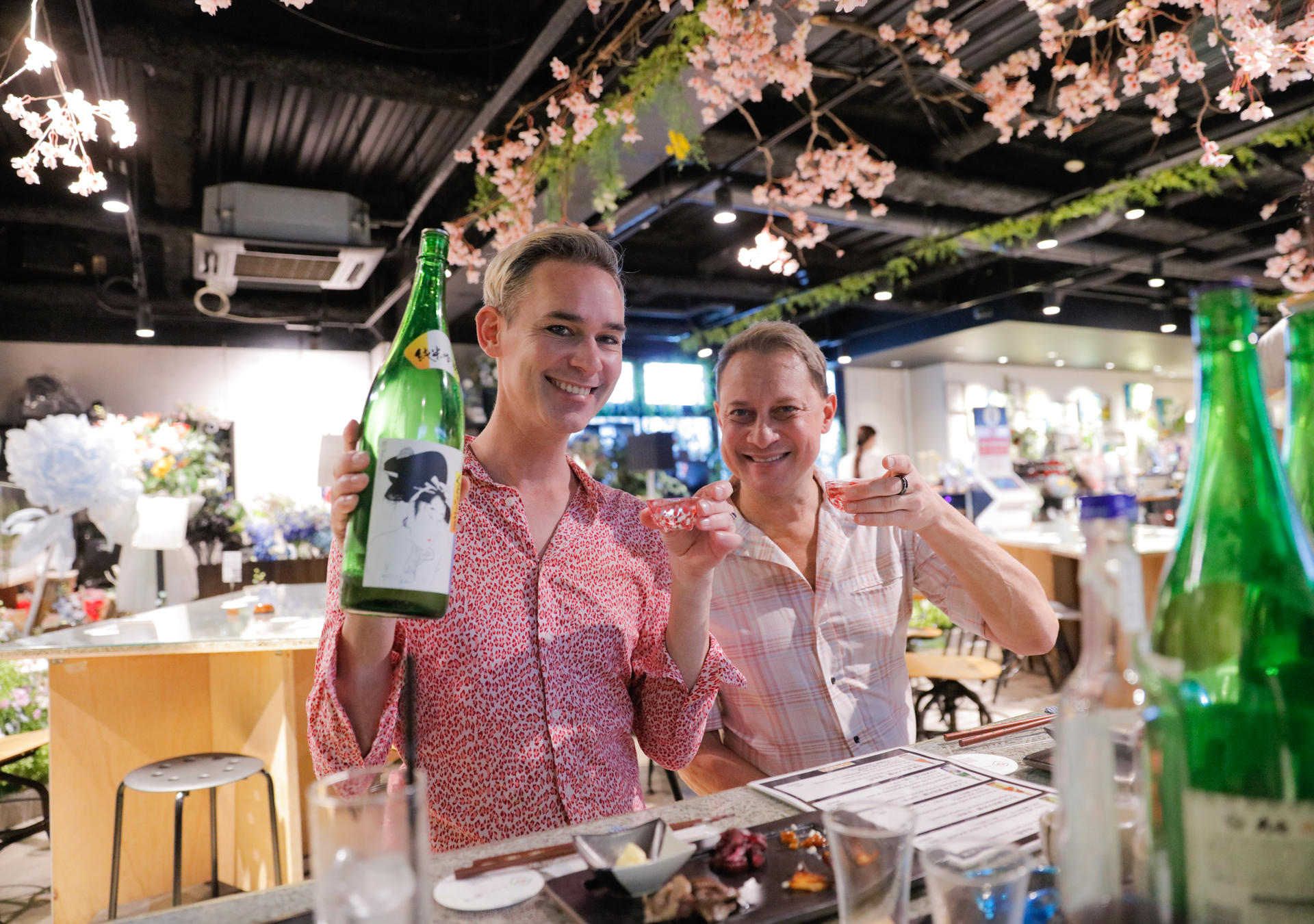 Shinjuku Sake Tasting Experience: Taste 8 Local Sakes - Thumbnail 11