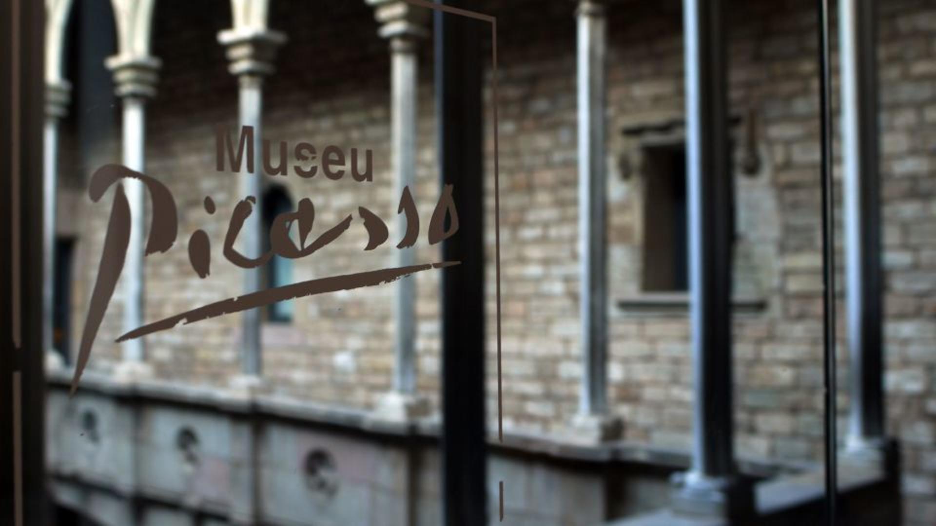 Picasso Museum Guided Tour in Barcelona - Image 1