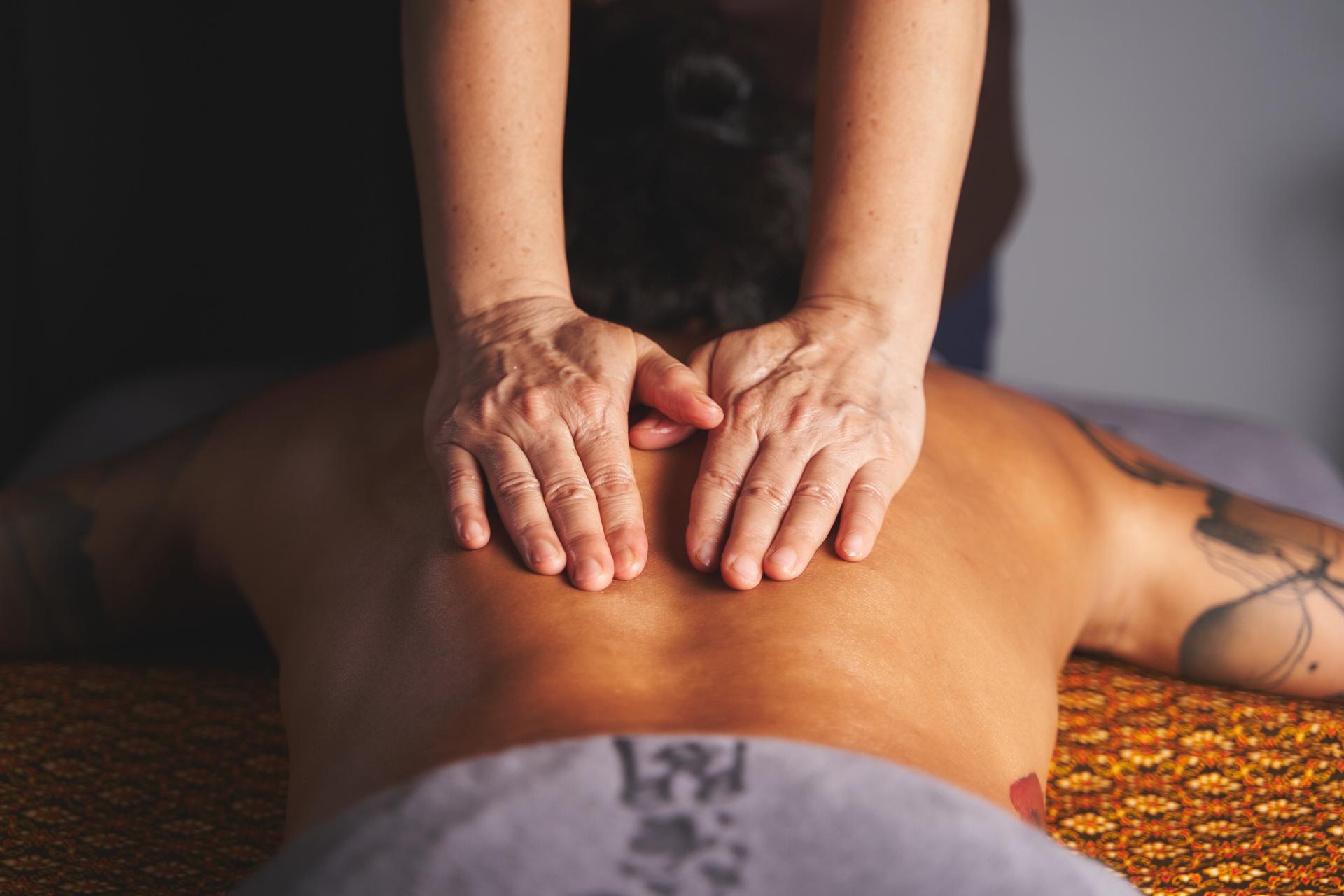 Hariky House - Traditional Thai Massage Experience | Aroma Thai | Lymphatic Detoxification | Steam | Sha Tin - Thumbnail 6