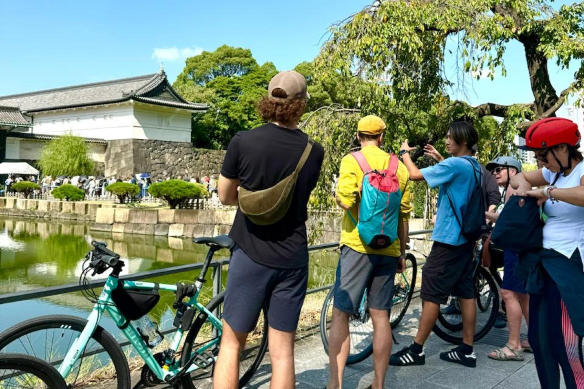 Tokyo Imperial Palace & Shibuya Bike Tour with Guide - Thumbnail 9