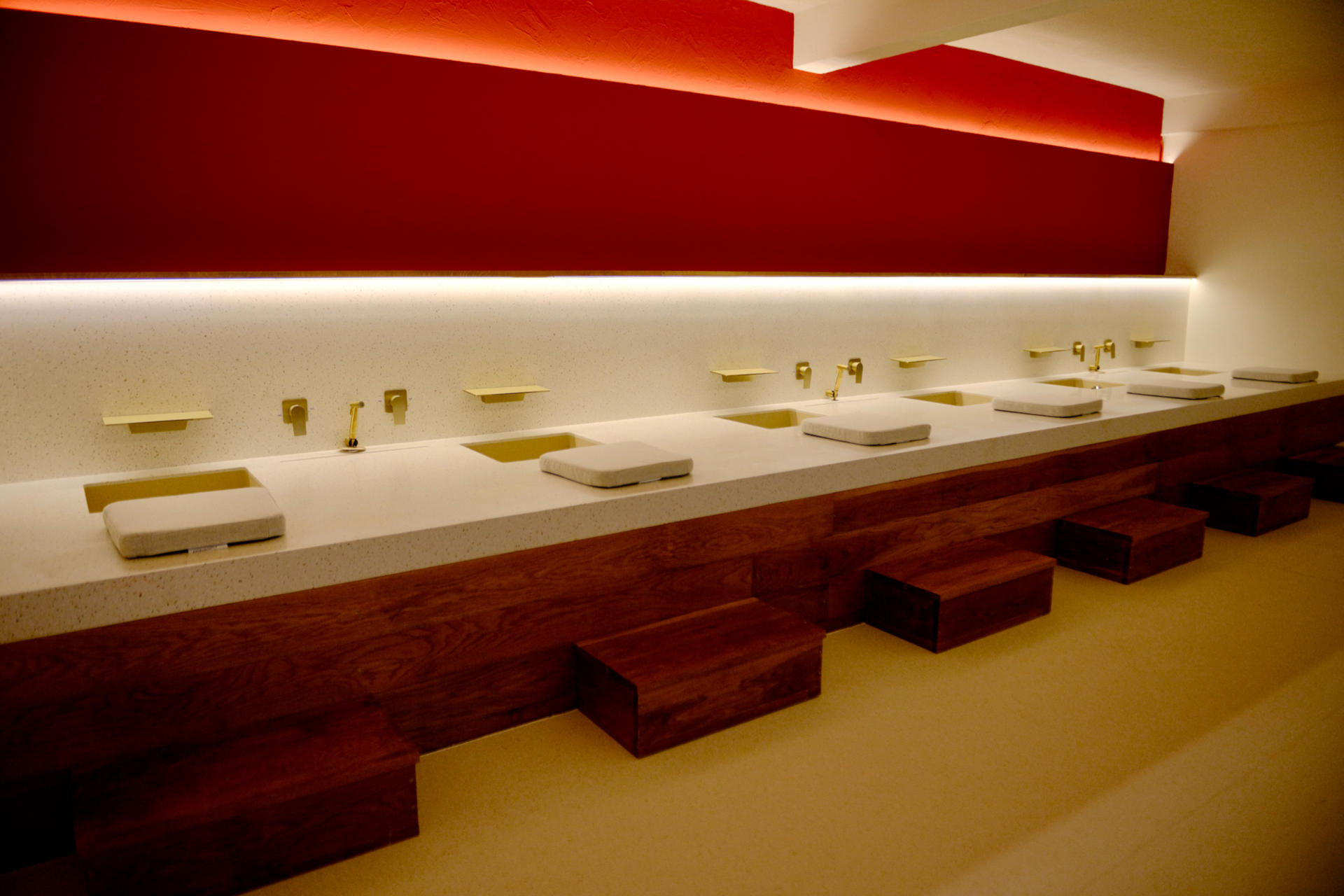 One More Thai Massage & Spa at Chit Lom in Bangkok - Thumbnail 8