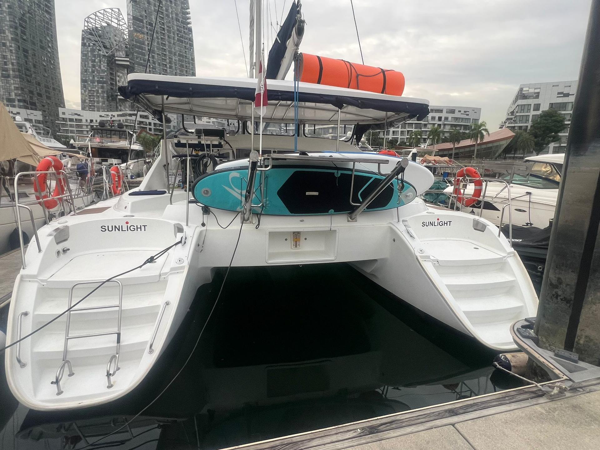 Singapore Private Yacht Charter (Sunlight) by White Sails - Thumbnail 8