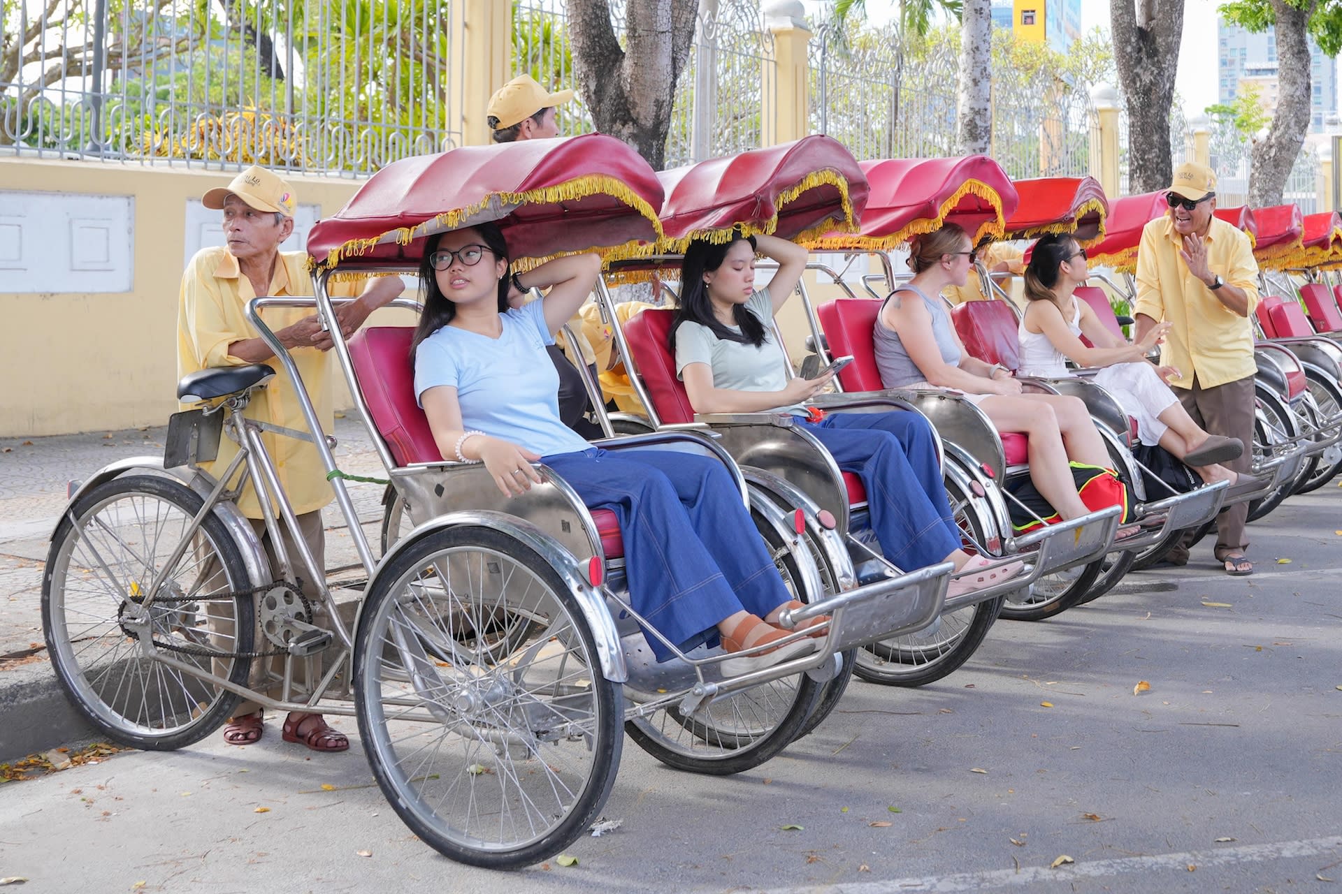 Da Nang Cyclo City Tour - Thumbnail 9