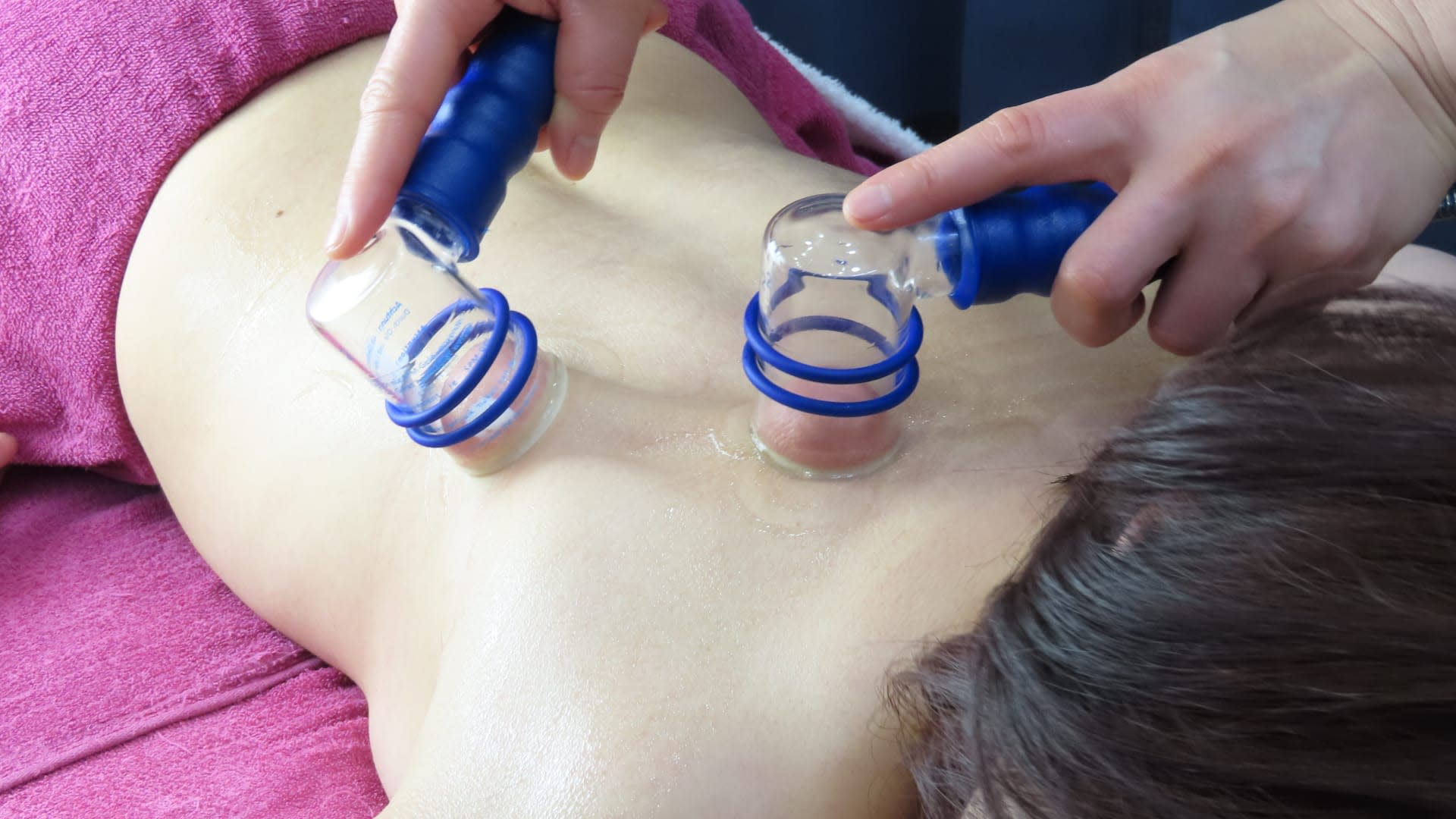 [Elfrage Ginza Branch]: Luxury Bust & Hip Care Treatment - Thumbnail 3