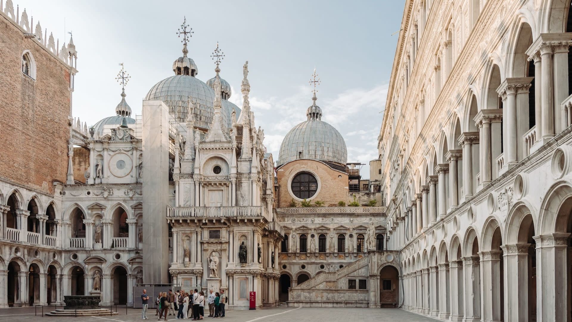 St. Mark's and Doge's Palace Evening Tour in Venice - Image 1