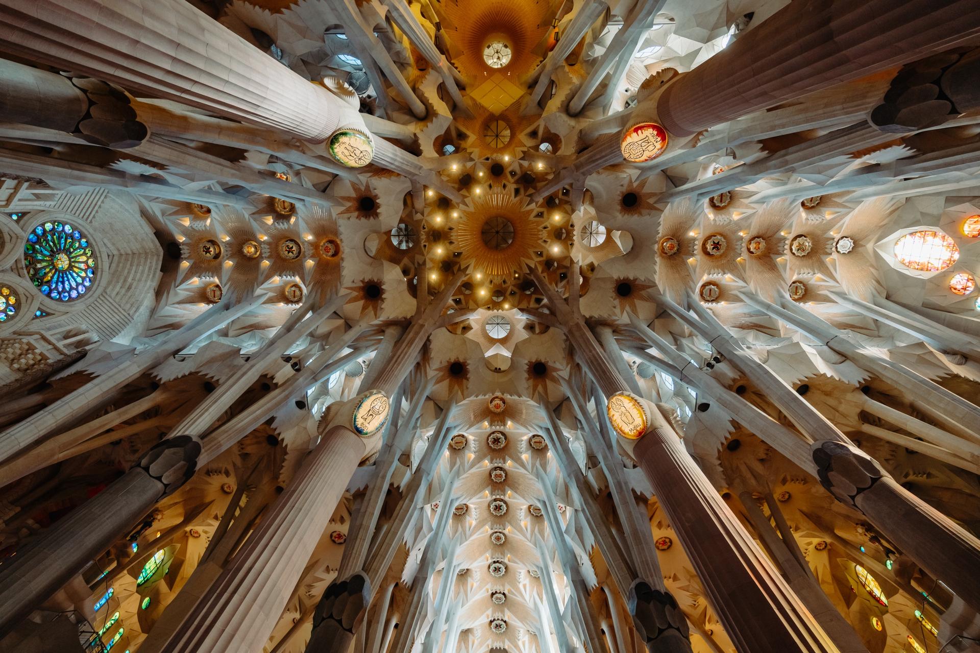 Sagrada Familia Highlights Tour - Thumbnail 7