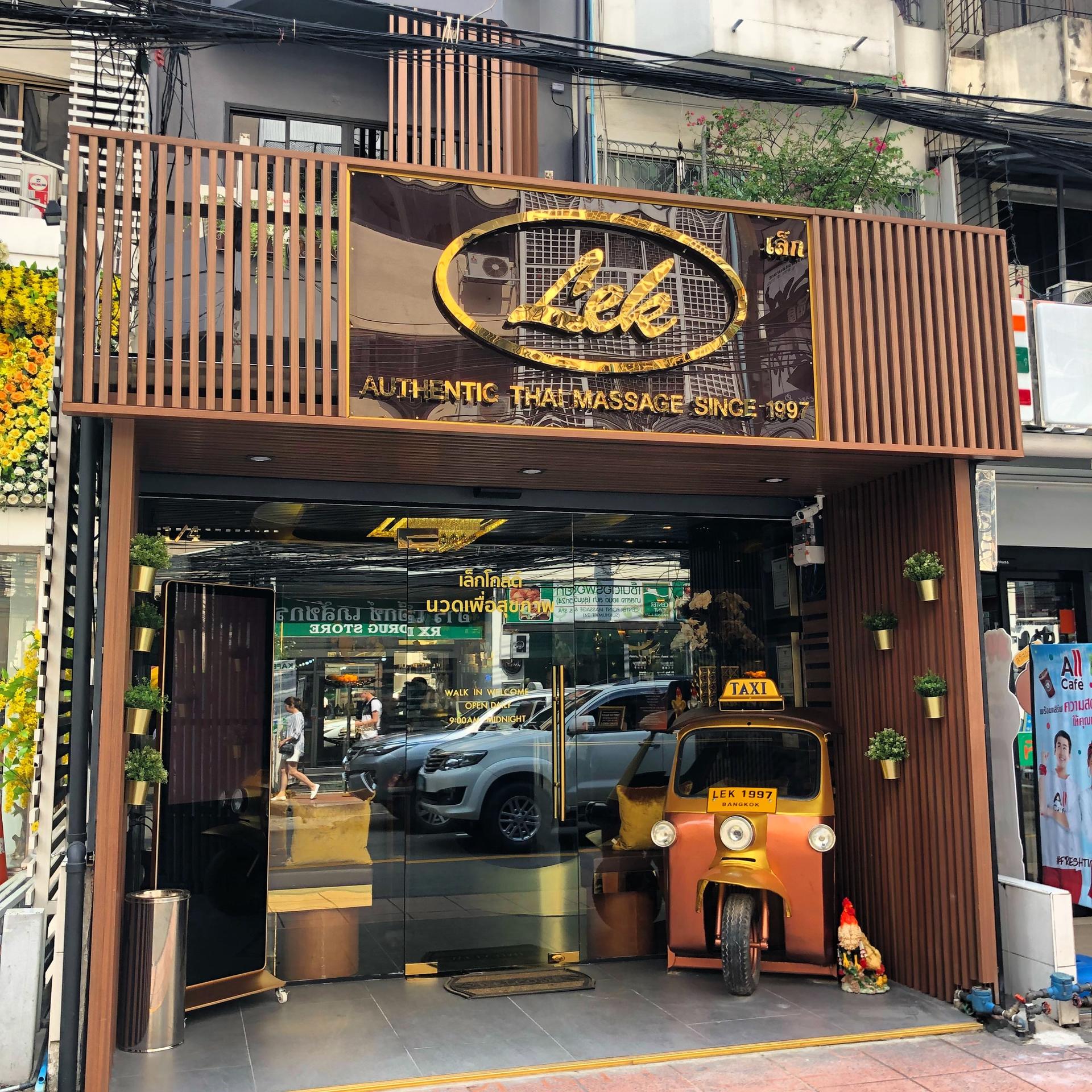 Lek Gold Massage and Spa at Sukhumvit 24 Experience in Bangkok - Image 1