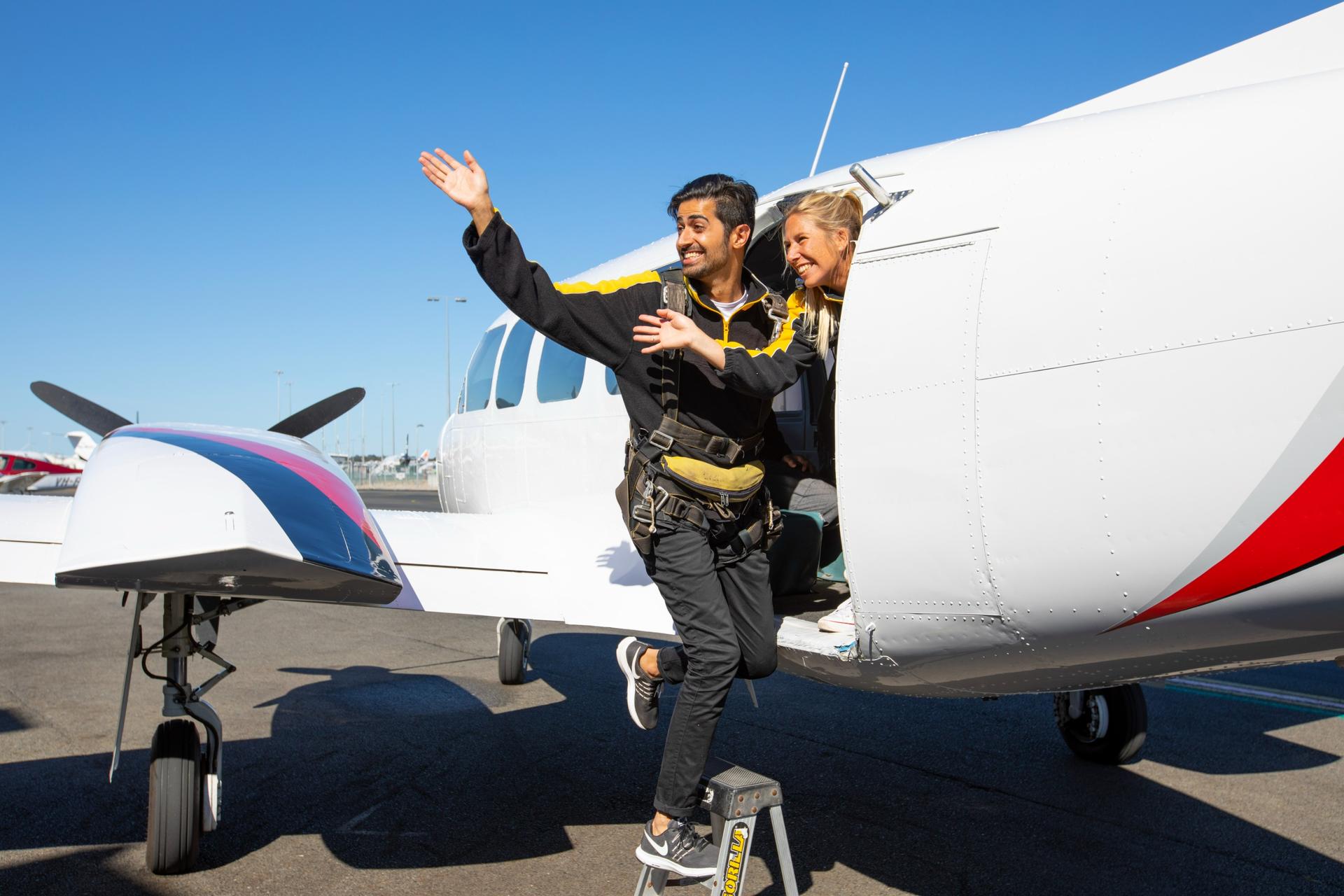 Beach Landing Tandem Skydive Experience - Thumbnail 6