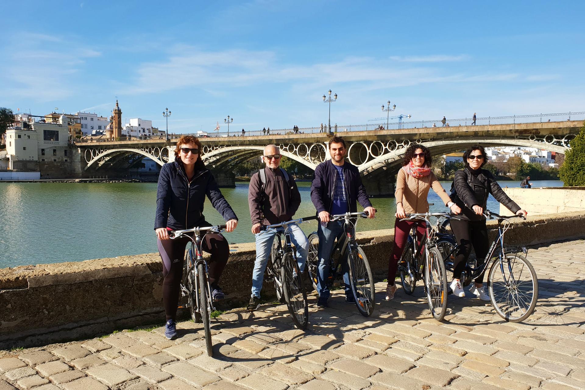 Seville City and Monuments Bike Tour - Thumbnail 7