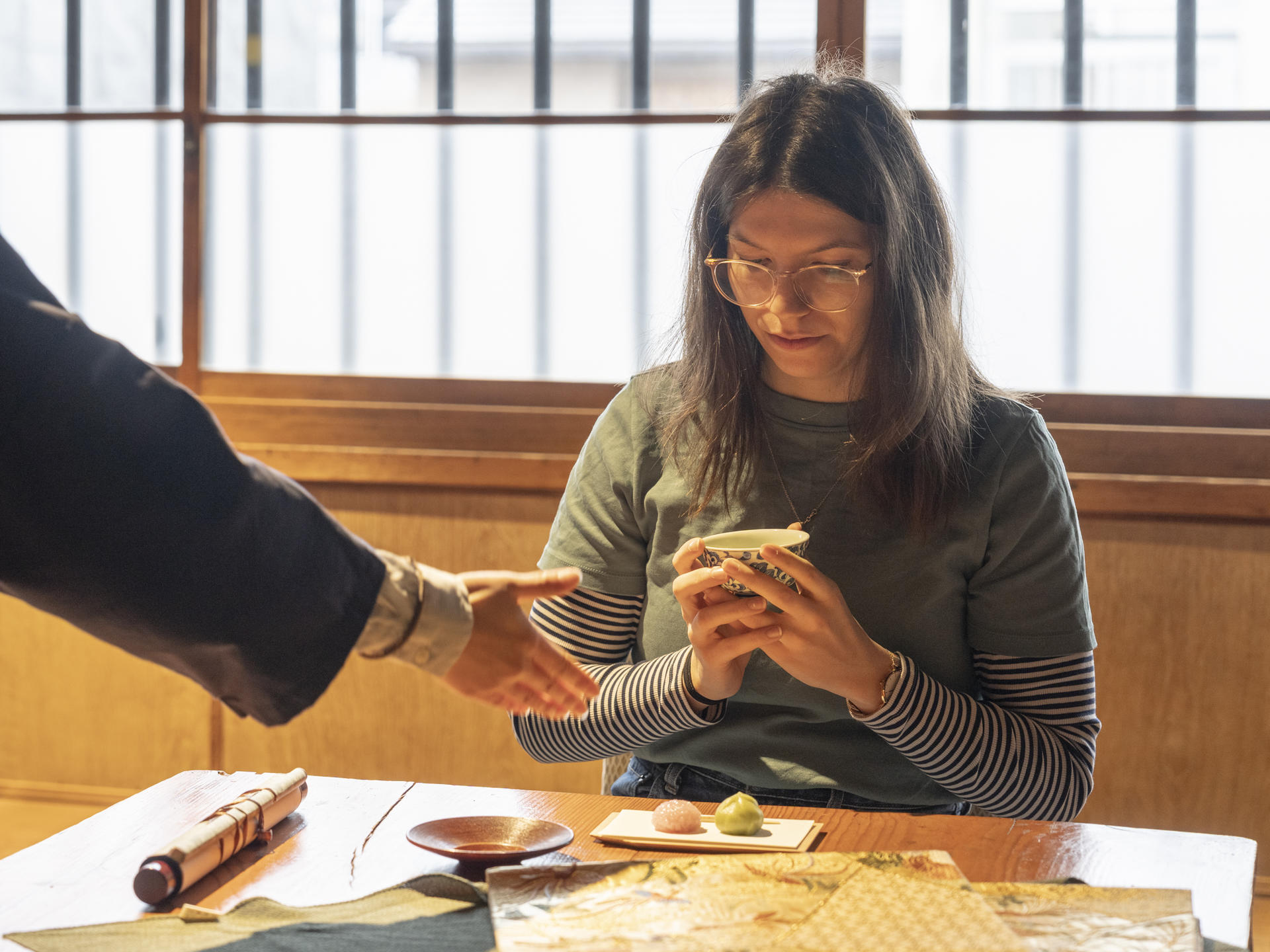 Kyoto: Tea Ceremony & 150-Year-Old Machiya Townhouse Tour - Thumbnail 14