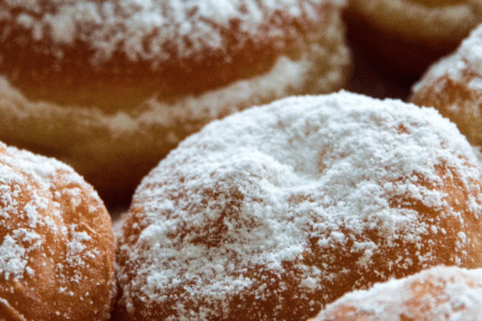 History & Donuts Guided Walking Tour in Melbourne - Thumbnail 6